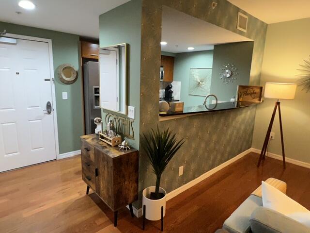 LUCERNE CONDO - Residential