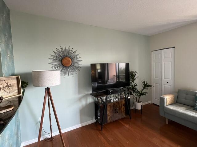 LUCERNE CONDO - Residential