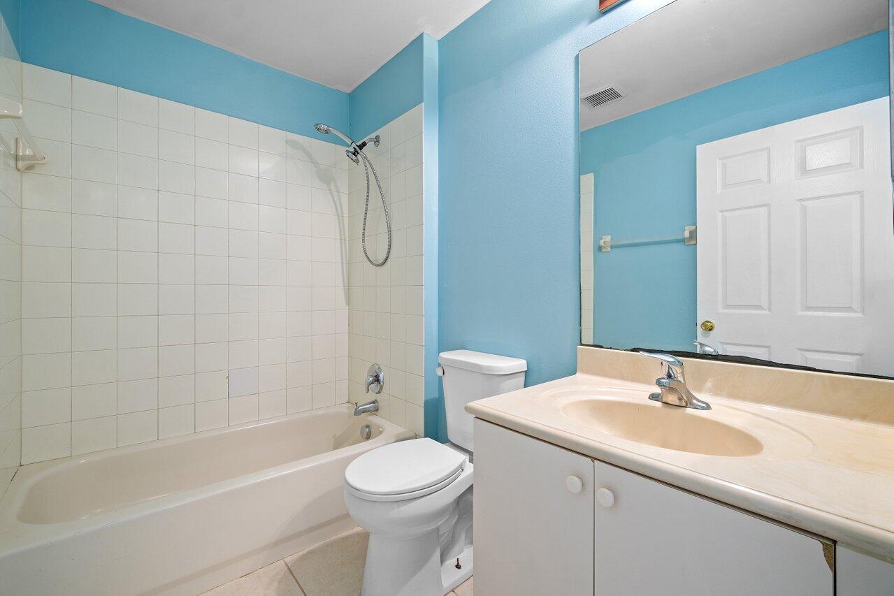 NAUTICA ISLES WEST 2 - Residential