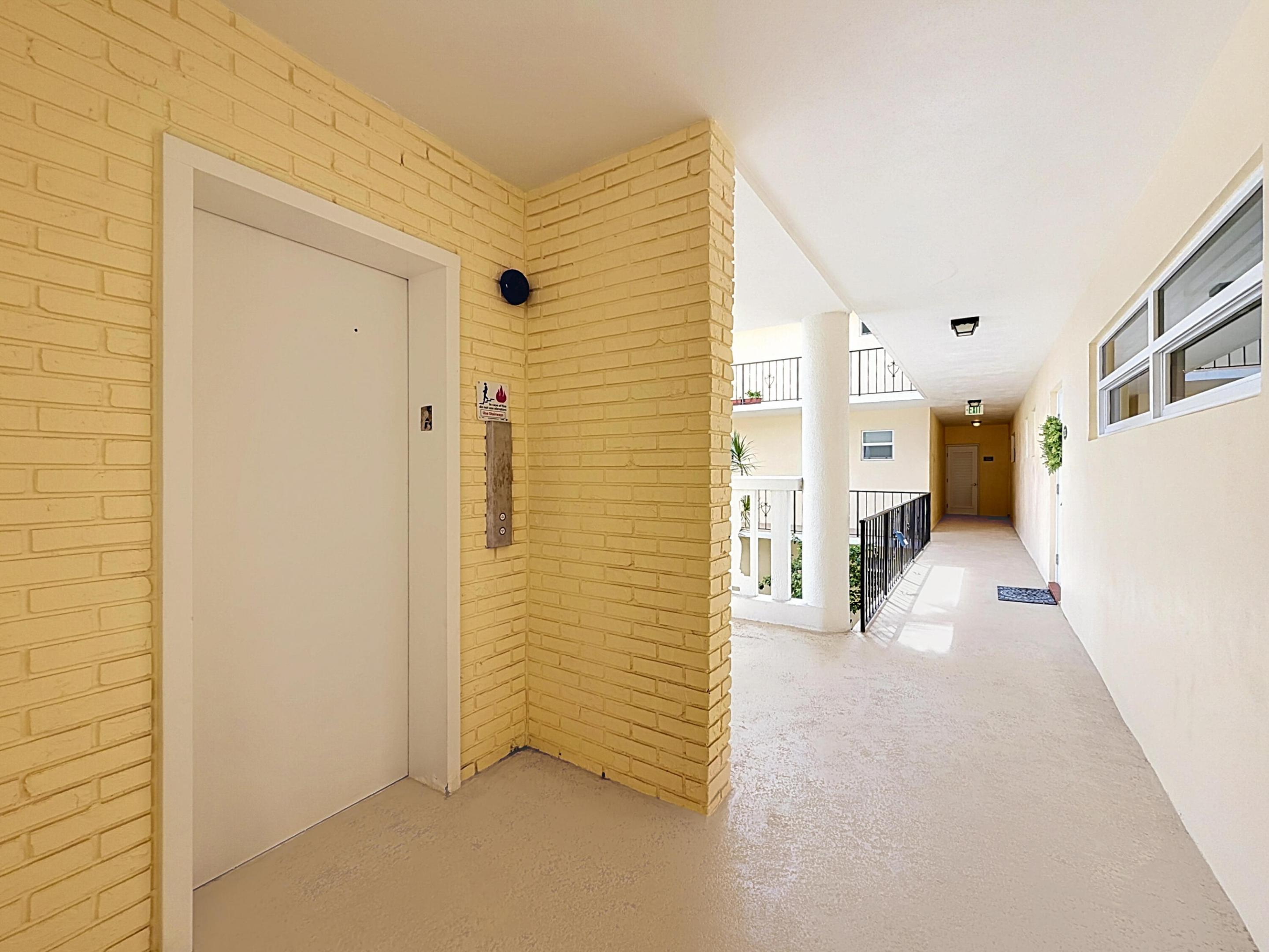 COLONIAL CLUB CONDO SEC 2 - Residential