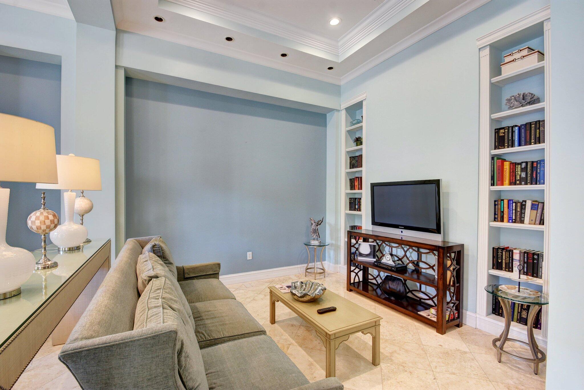 COURTYARDS IN CITYPLACE CONDO - Residential Lease