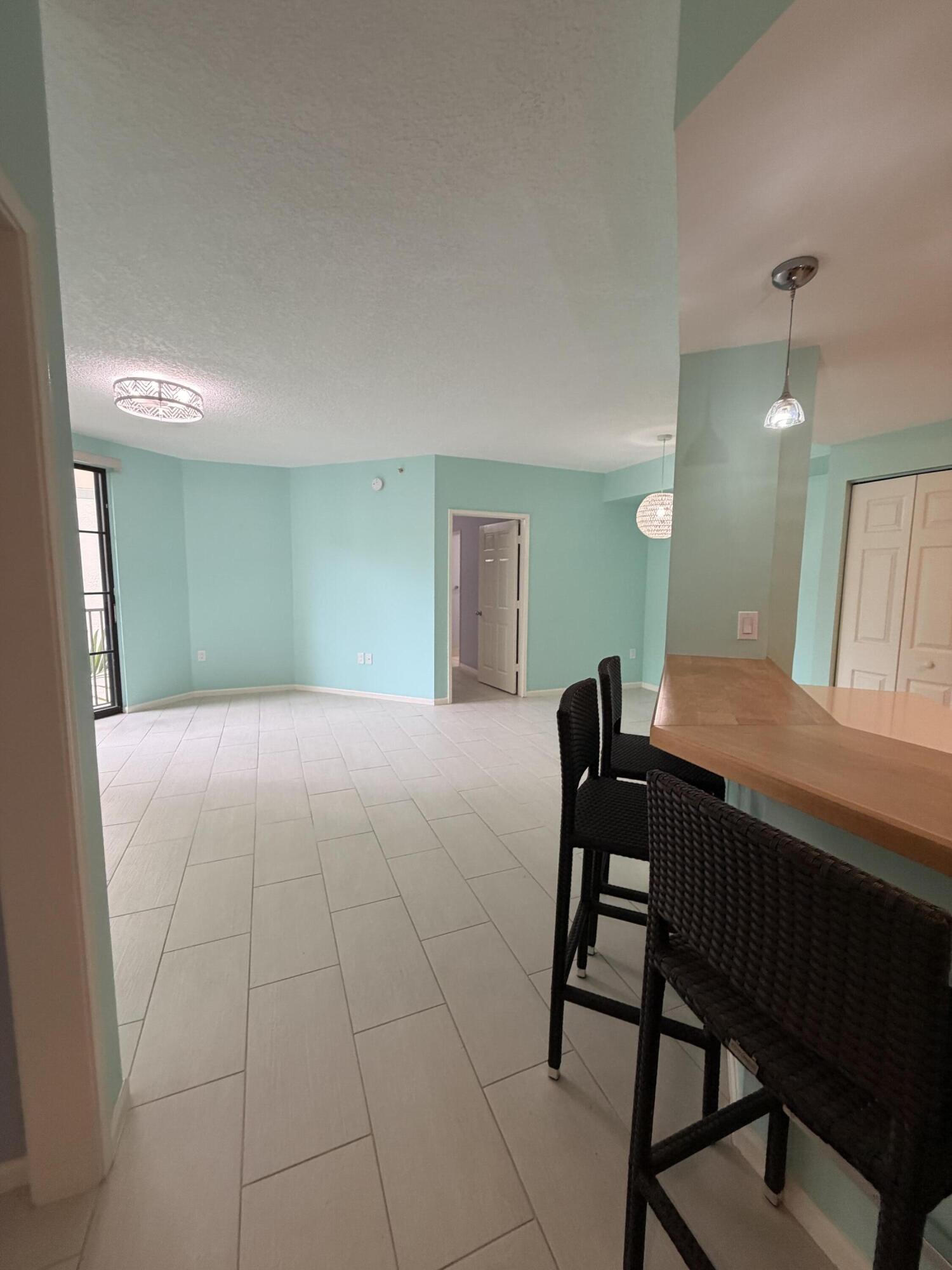 COURTYARDS IN CITYPLACE CONDO - Residential Lease