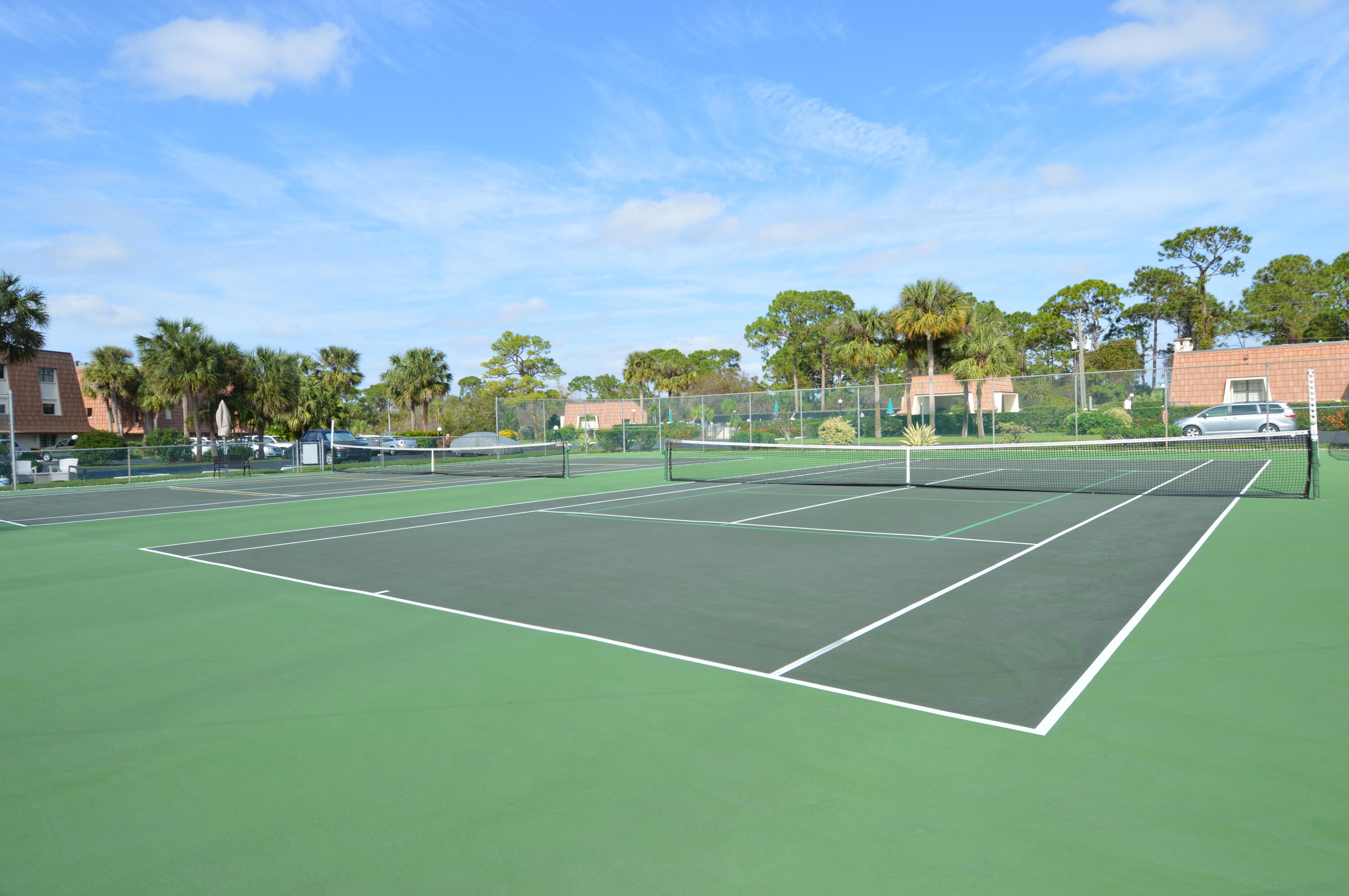 TARPON BAY YACHT CLUB CONDOMINIUM H - Residential