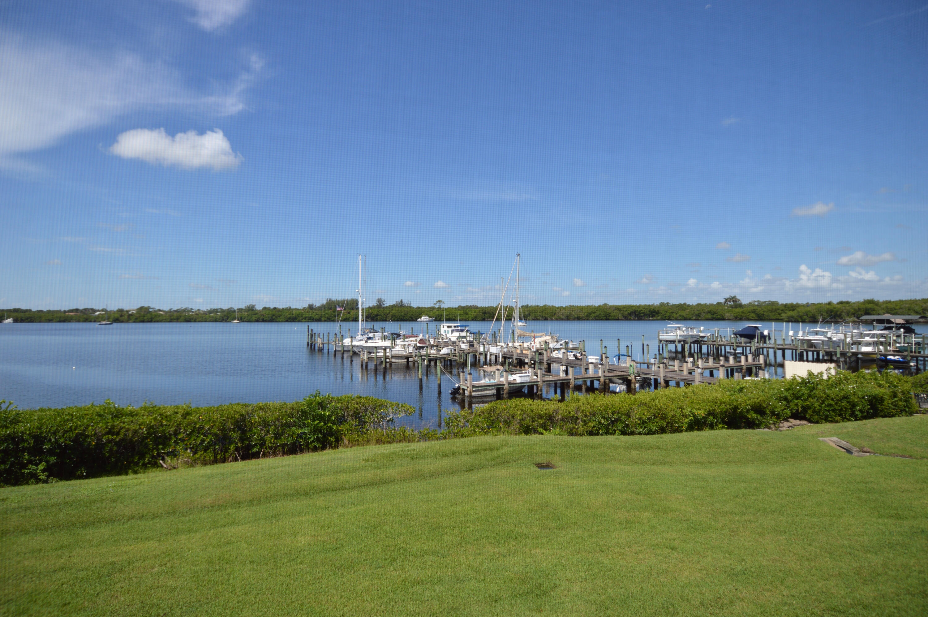 TARPON BAY YACHT CLUB CONDOMINIUM H - Residential