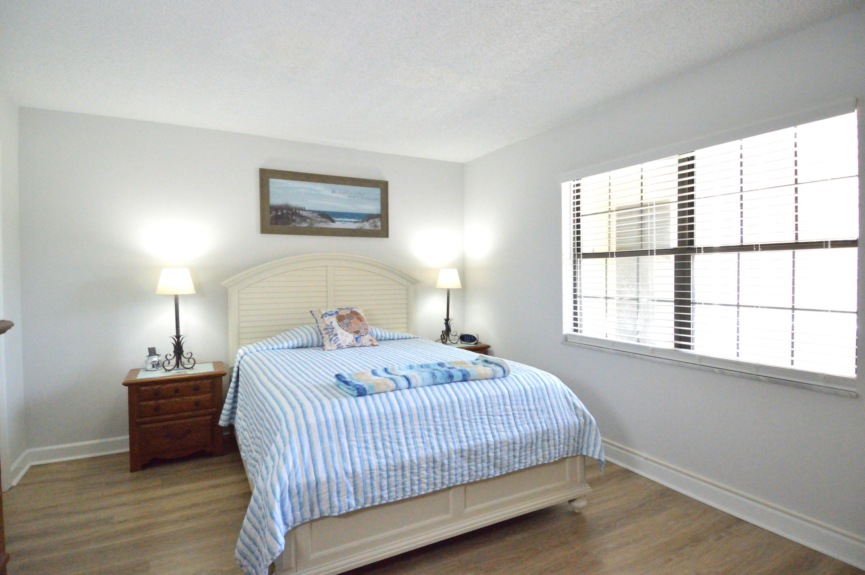 TARPON BAY YACHT CLUB CONDOMINIUM H - Residential