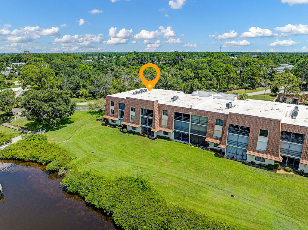 TARPON BAY YACHT CLUB CONDOMINIUM H - Residential