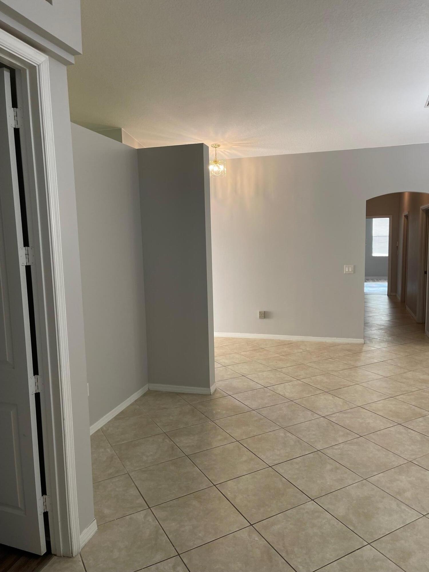 ANDROS ISLE PAR F - Residential