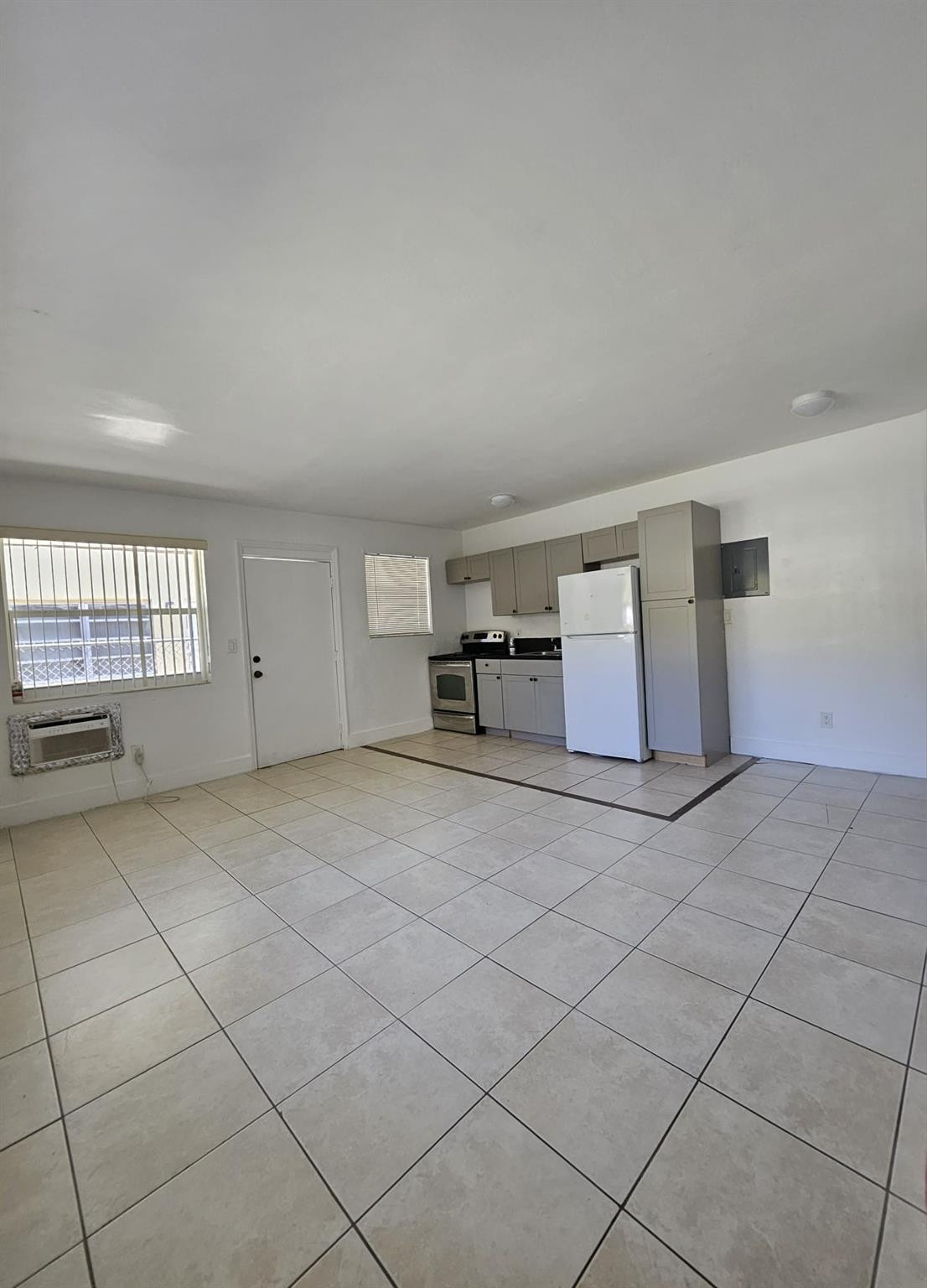 FULFORD BY THE SEA SEC D - Residential Lease
