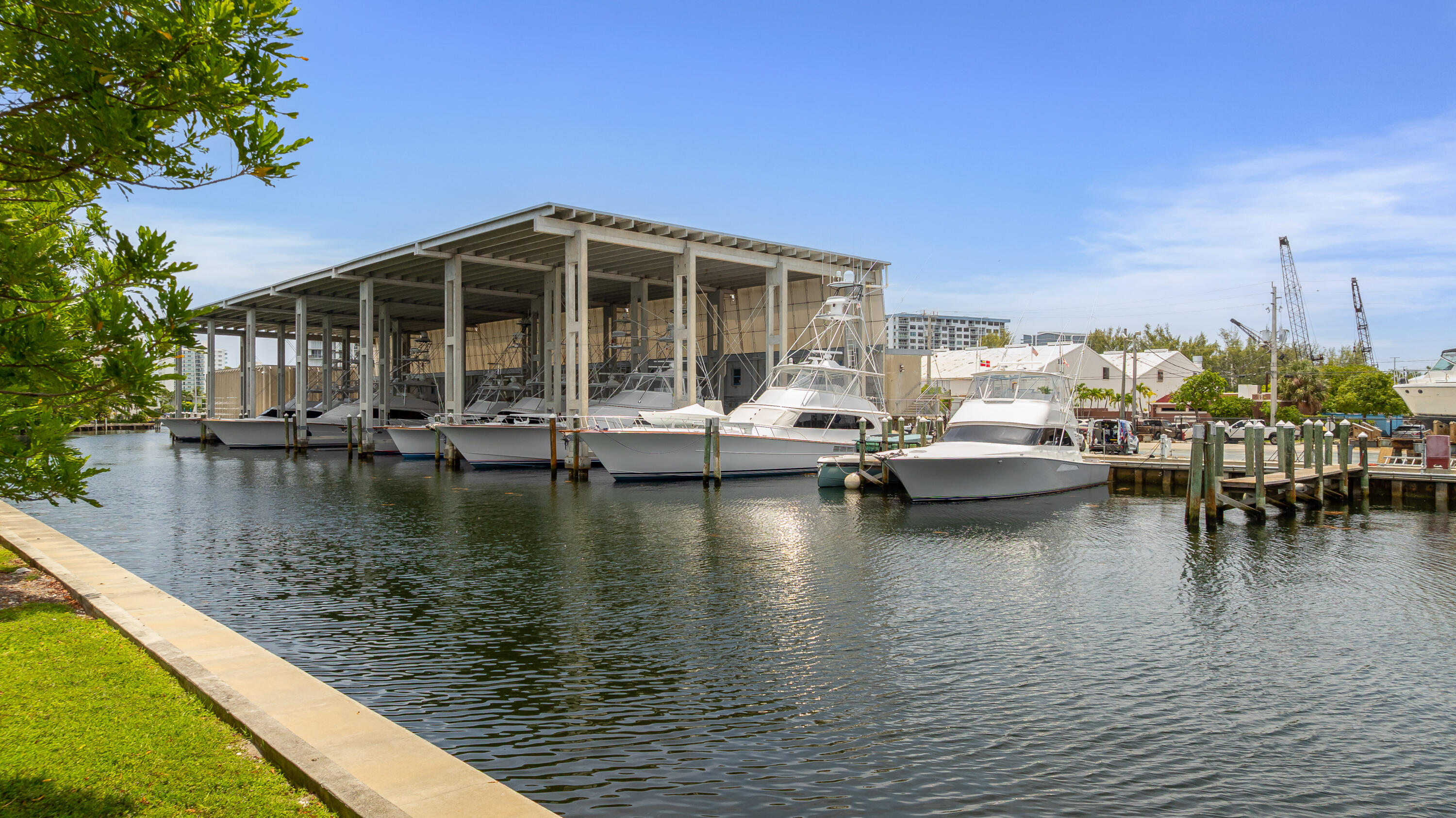 SANTAMARIA HARBOR - Residential