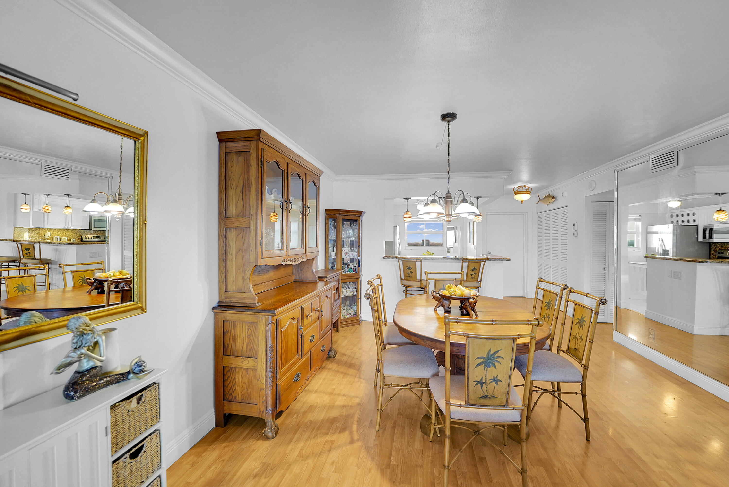 SEA MONARCH CONDO - Residential