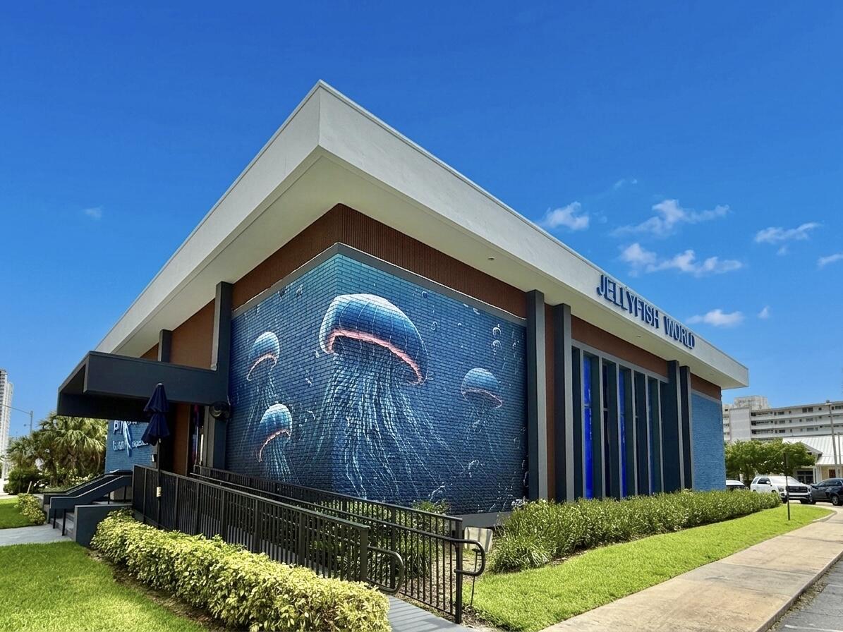 SEA MONARCH CONDO - Residential