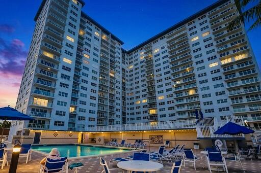 SEA MONARCH CONDO - Residential