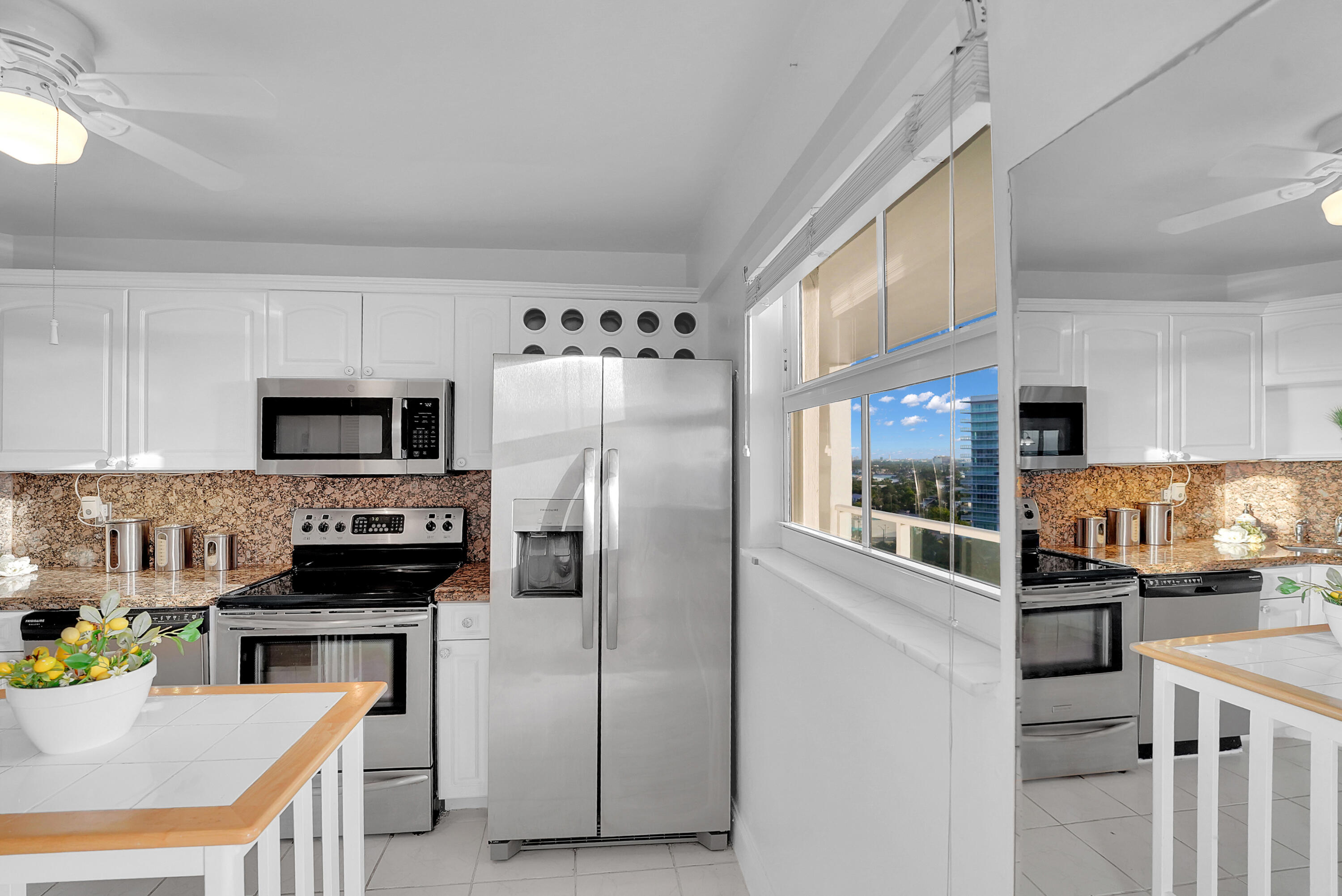 SEA MONARCH CONDO - Residential
