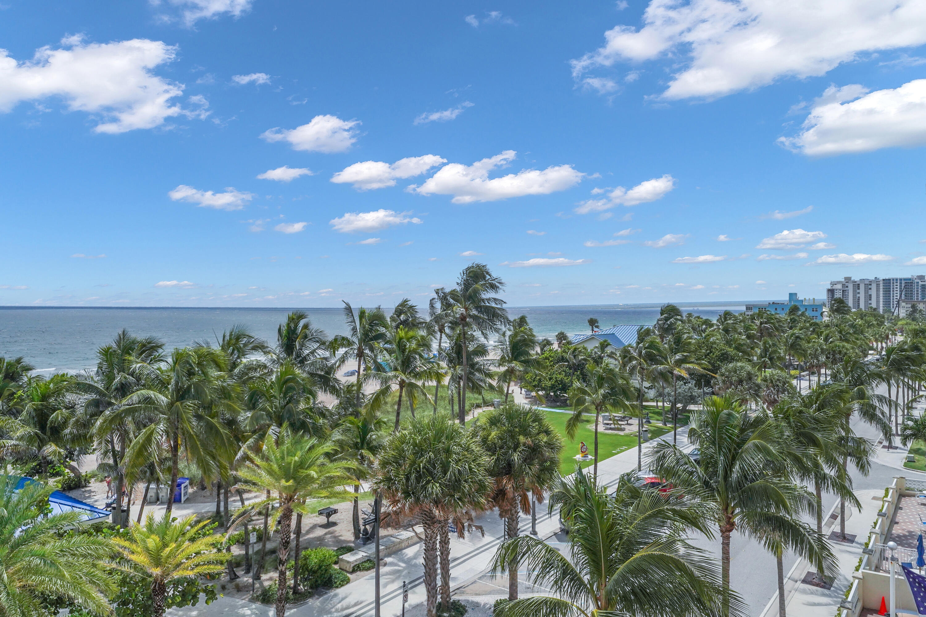 SEA MONARCH CONDO - Residential