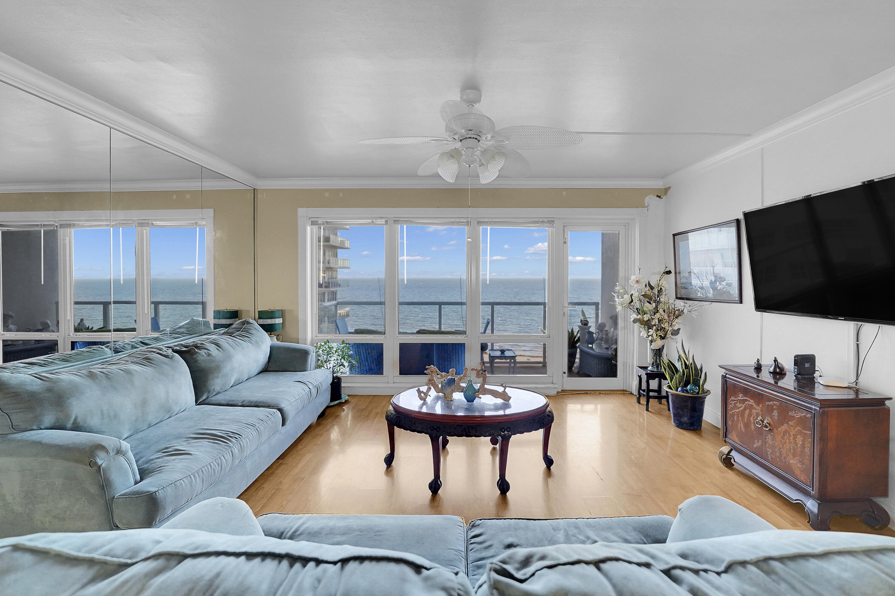 SEA MONARCH CONDO - Residential