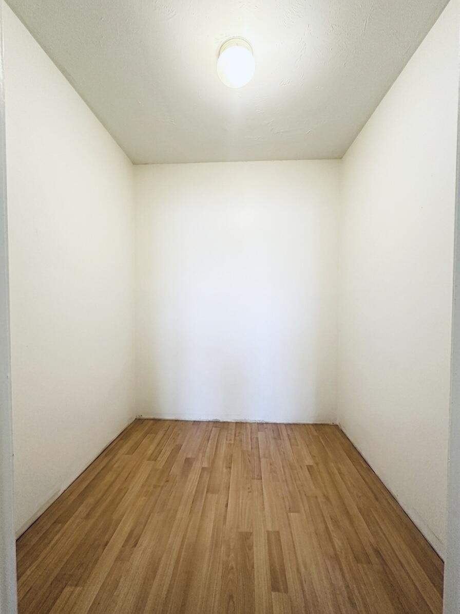 SEA MONARCH CONDO - Residential
