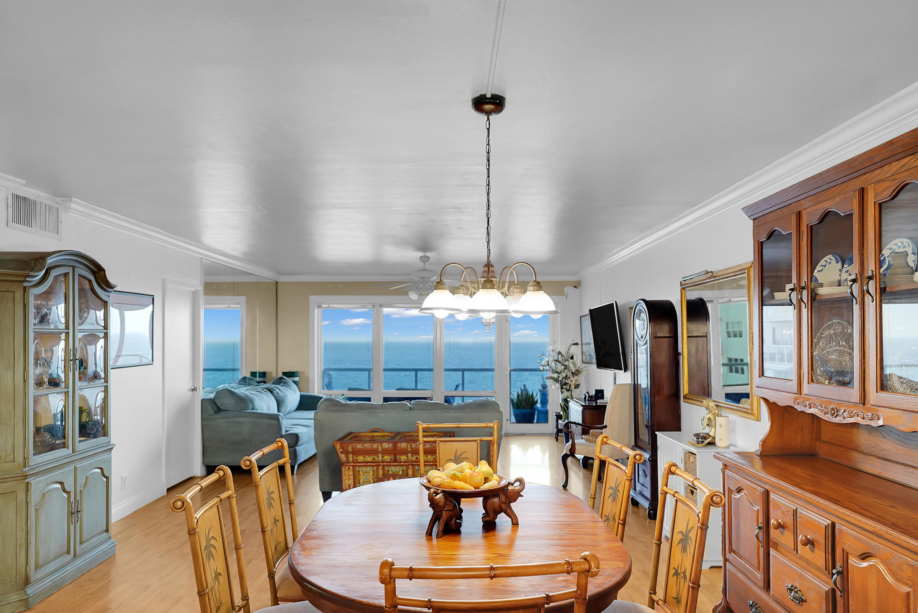 SEA MONARCH CONDO - Residential