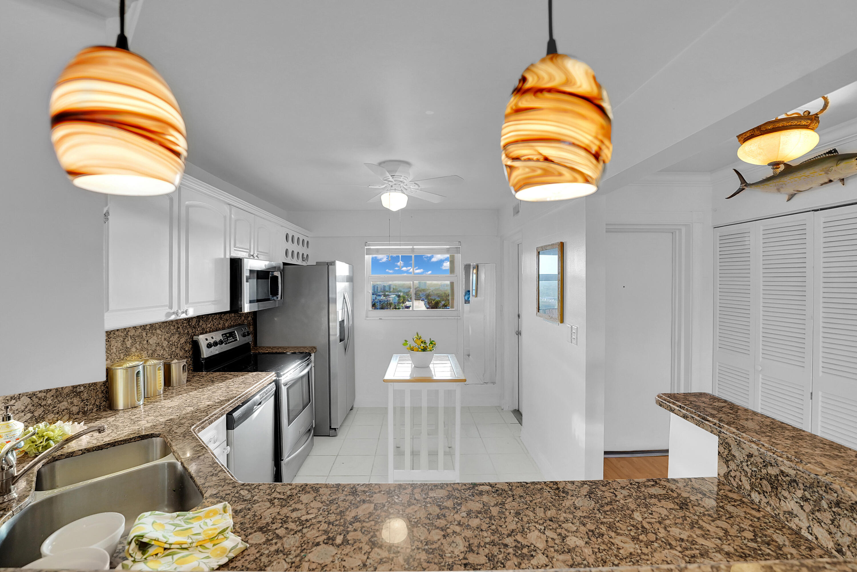 SEA MONARCH CONDO - Residential