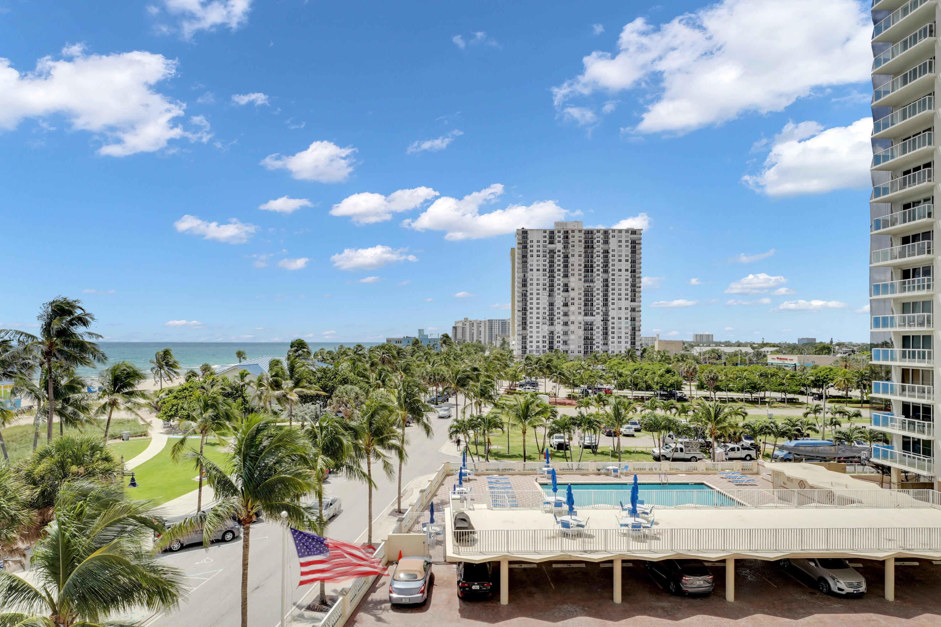 SEA MONARCH CONDO - Residential