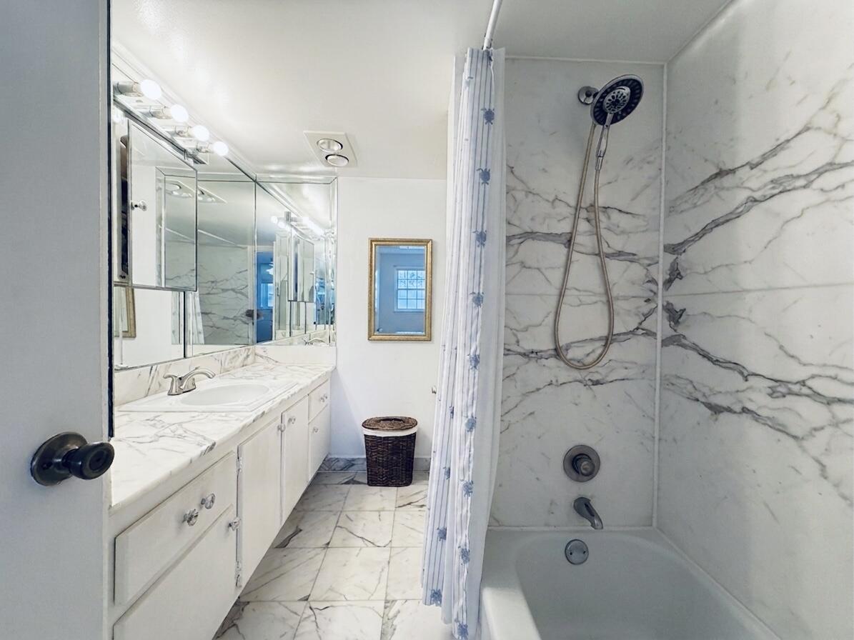 SEA MONARCH CONDO - Residential