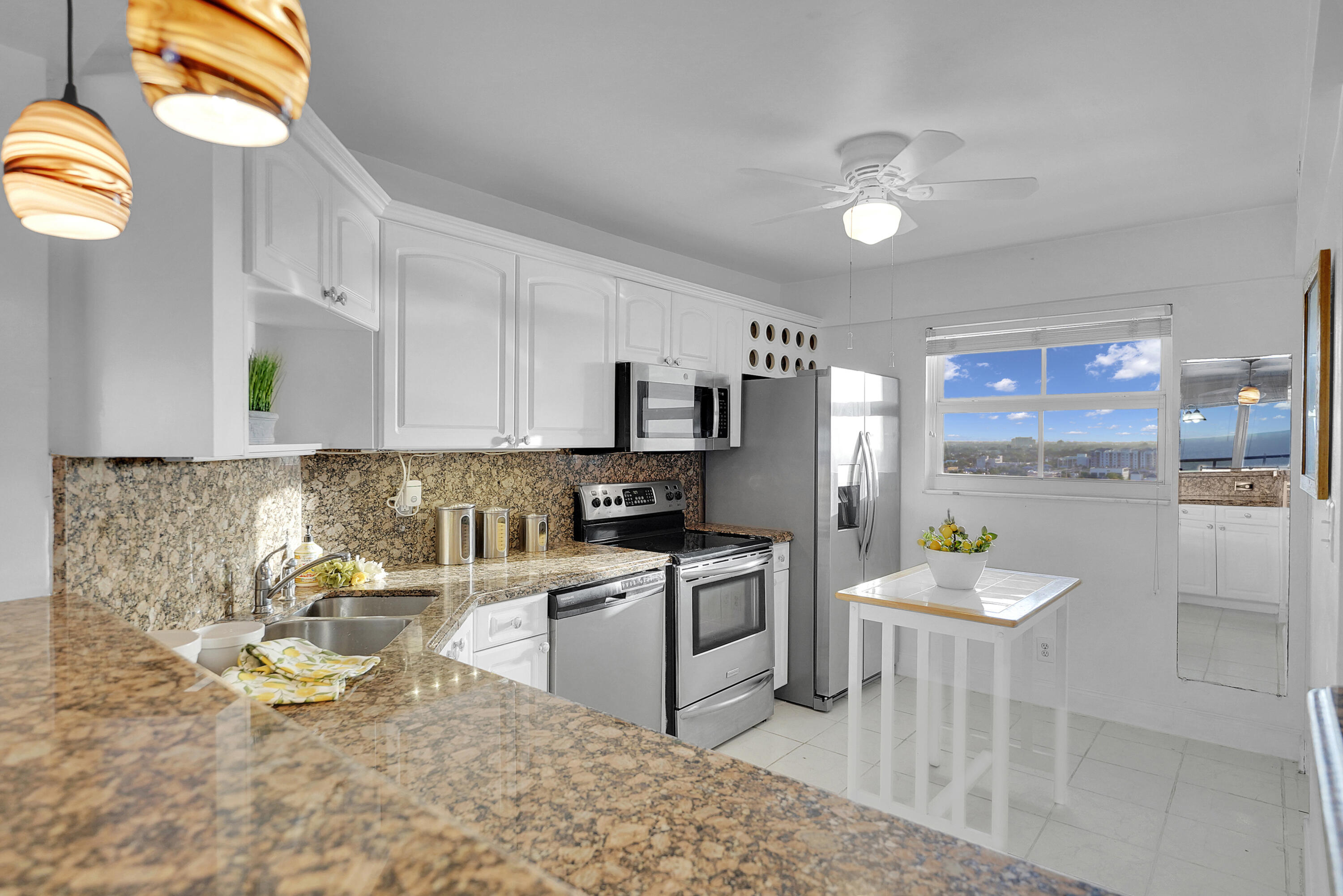 SEA MONARCH CONDO - Residential