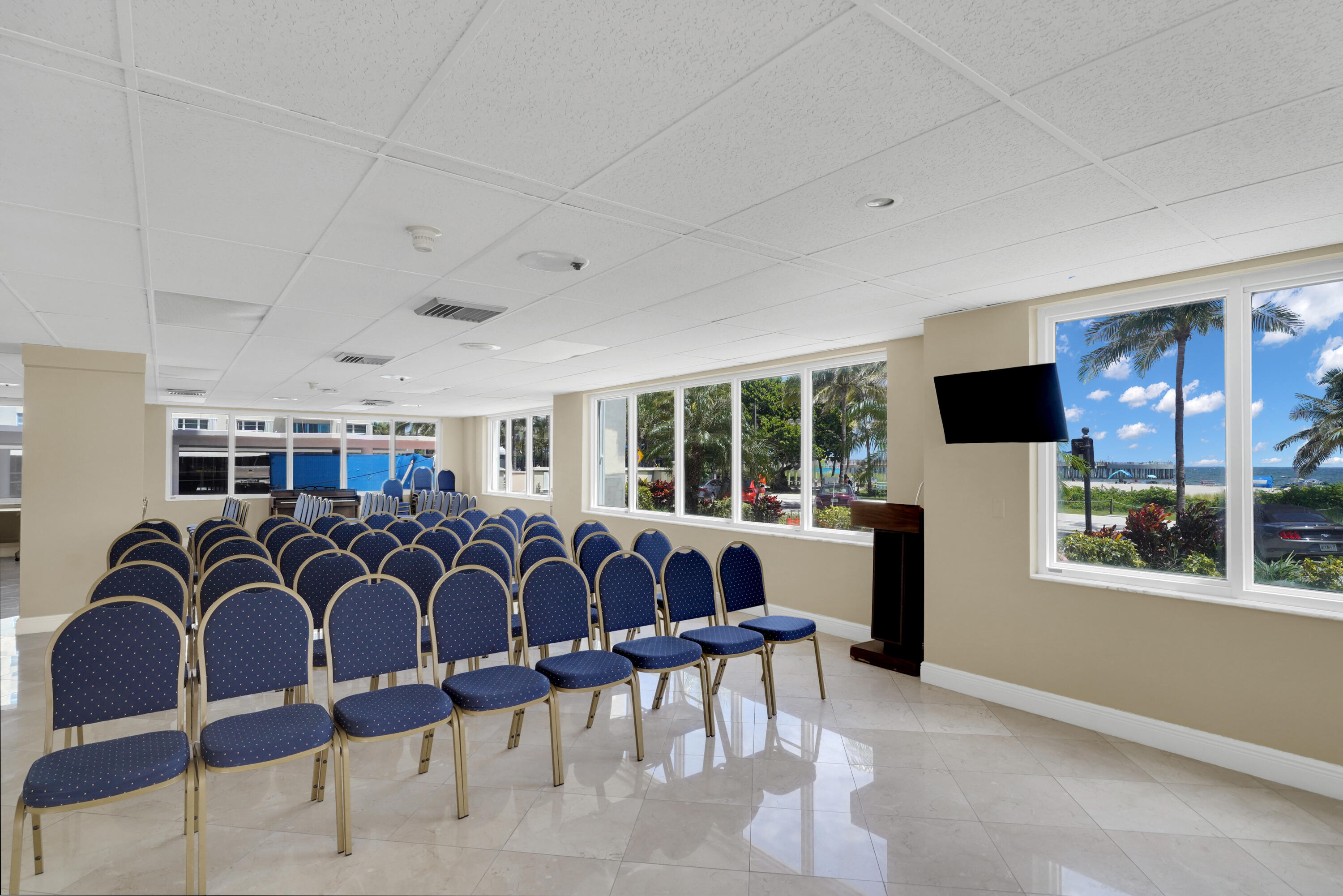 SEA MONARCH CONDO - Residential