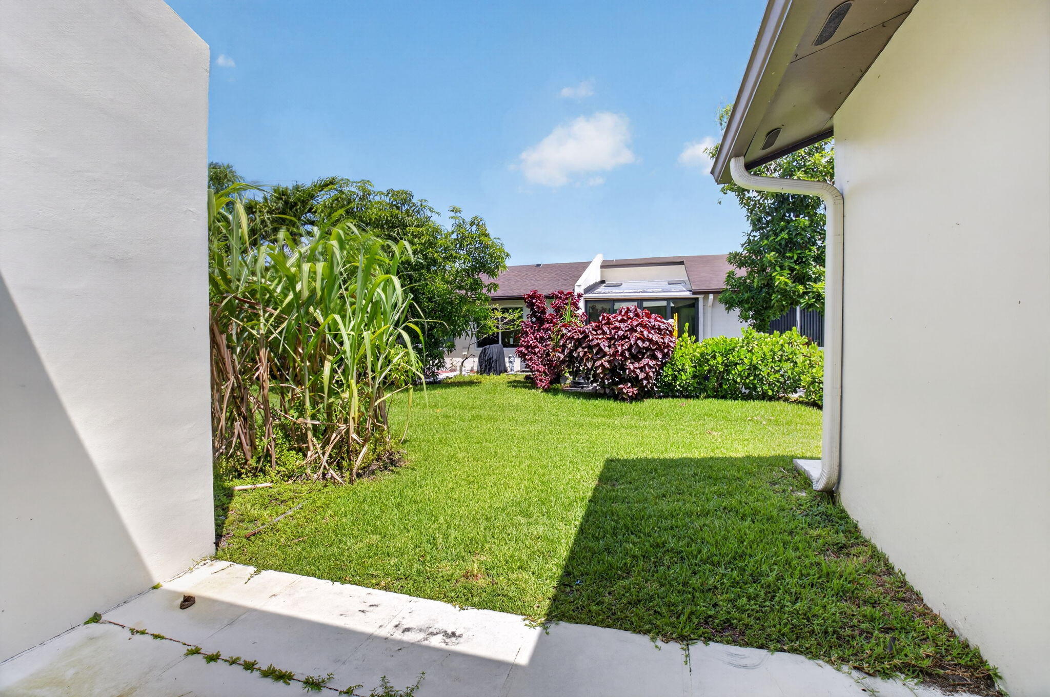 KINGS POINT 4 - Residential