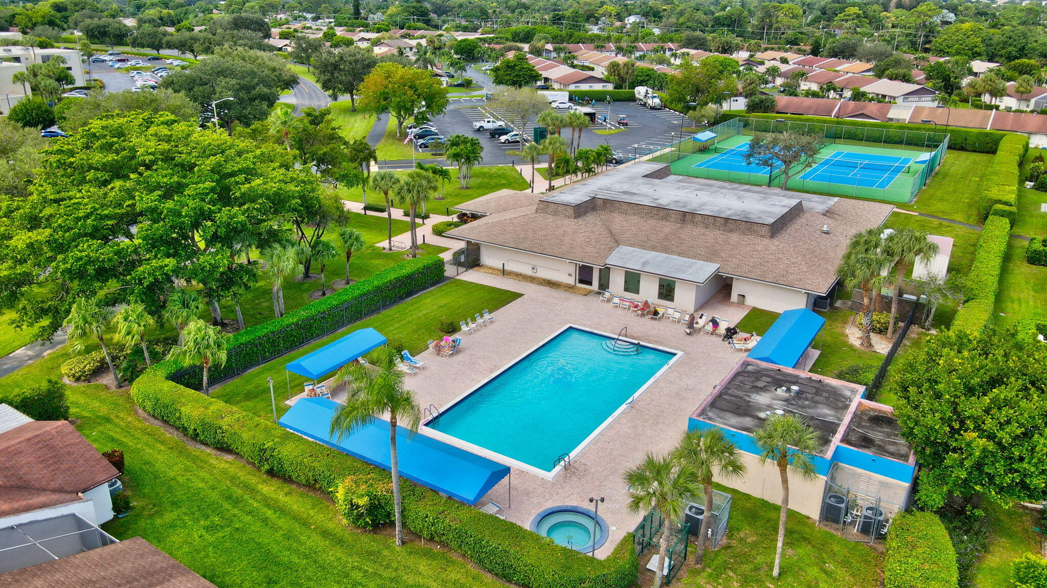KINGS POINT 4 - Residential