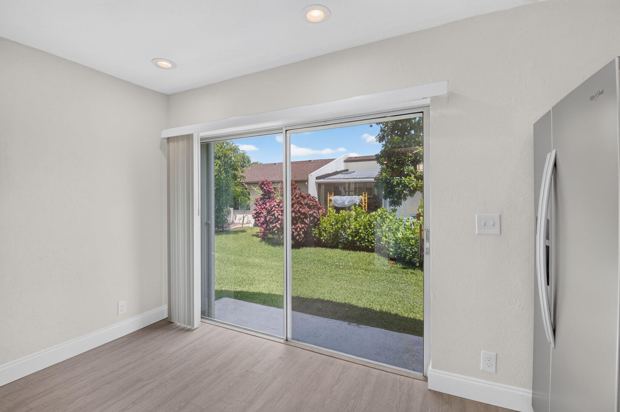 KINGS POINT 4 - Residential