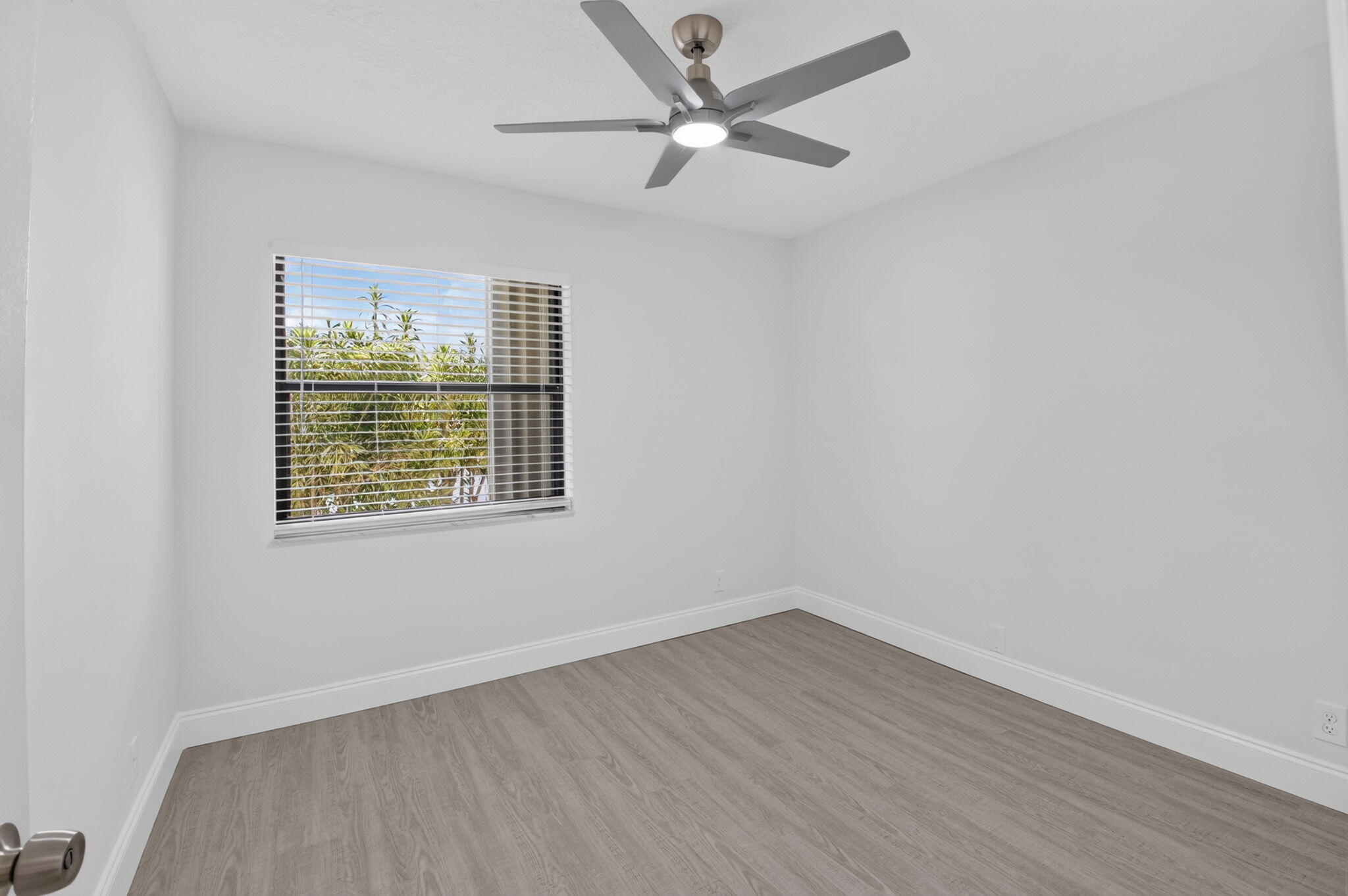 KINGS POINT 4 - Residential