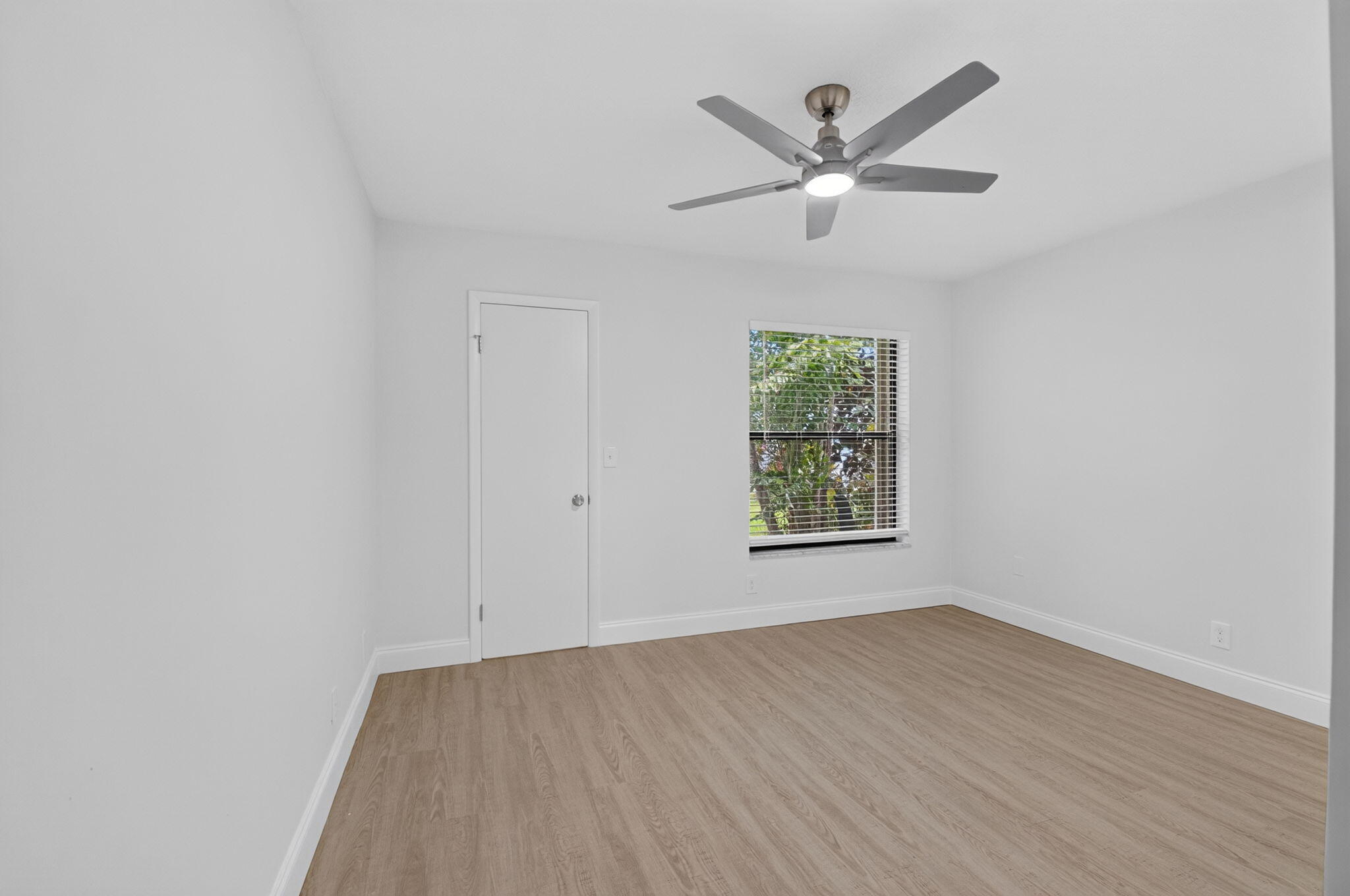 KINGS POINT 4 - Residential