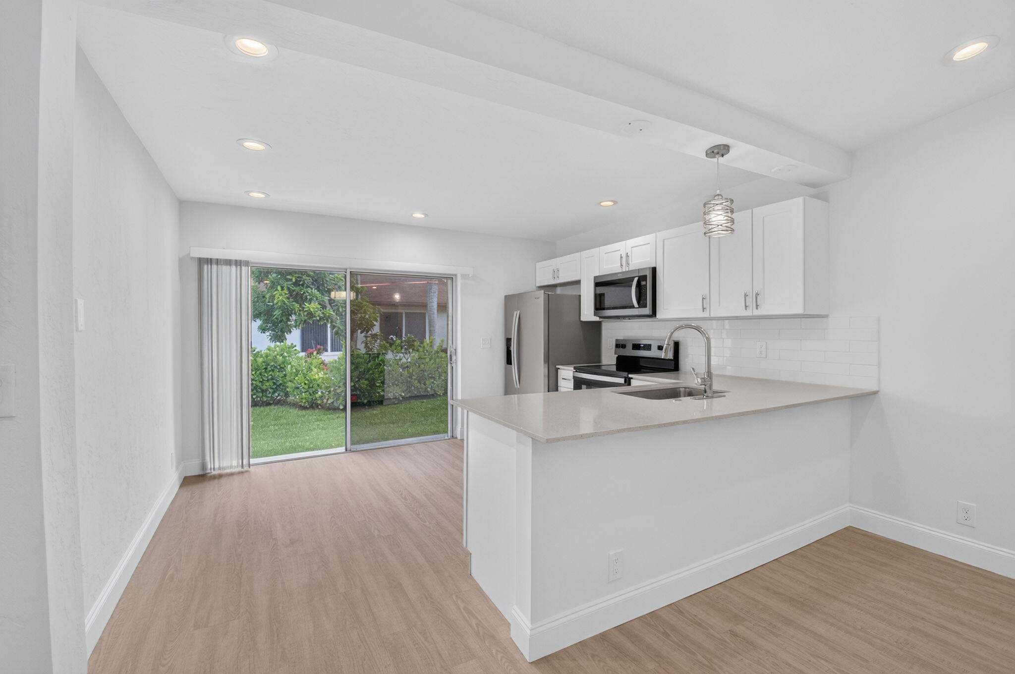 KINGS POINT 4 - Residential