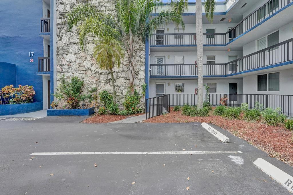 Holiday Springs - Residential