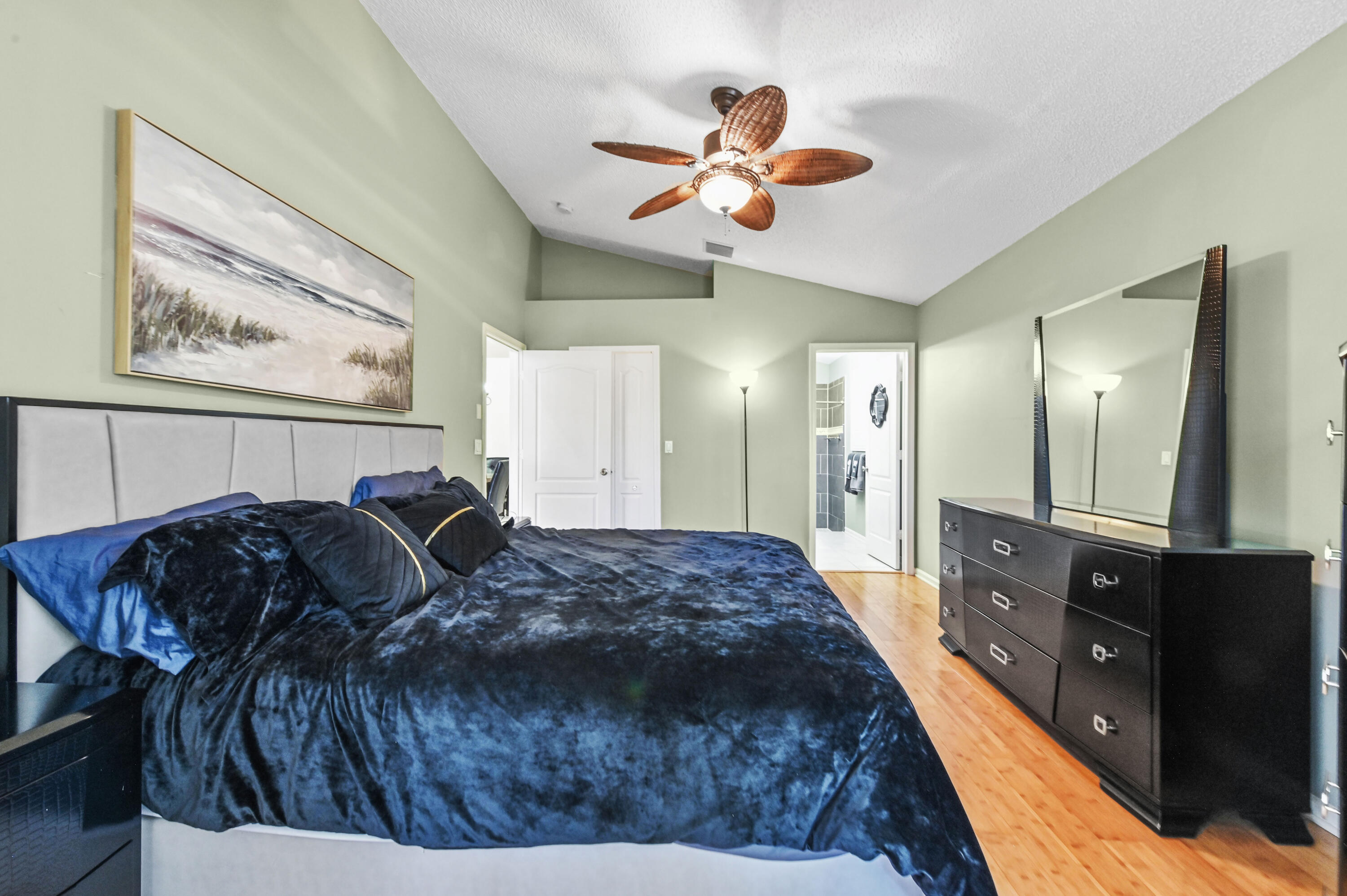 RIVER BRIDGE - Residential Lease