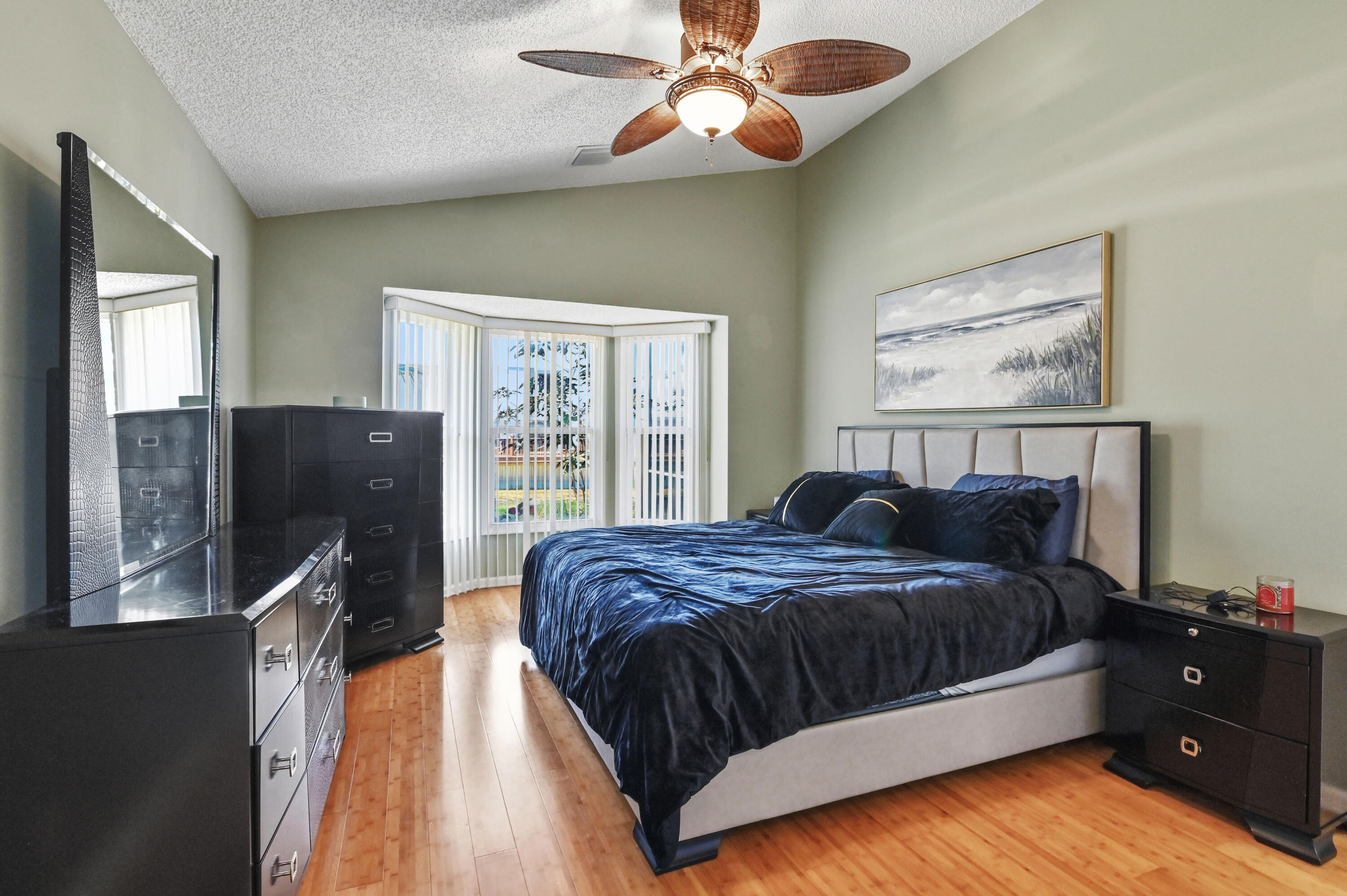 RIVER BRIDGE - Residential Lease