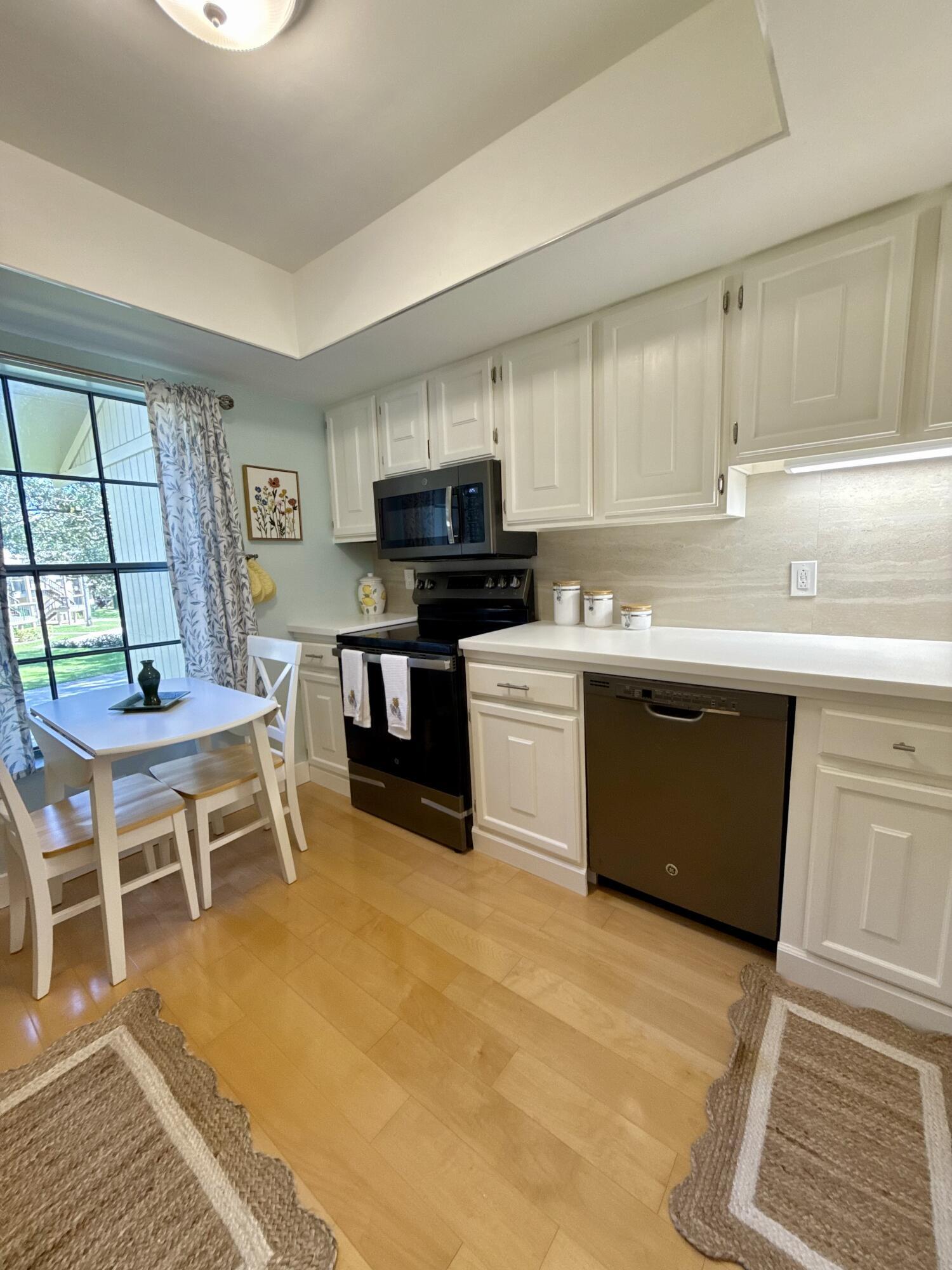 RIVERBEND CONDO - Residential