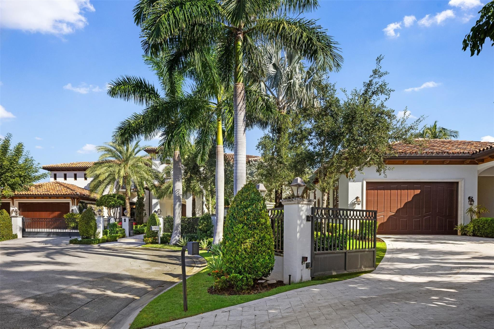 SUNRISE KEY - Residential