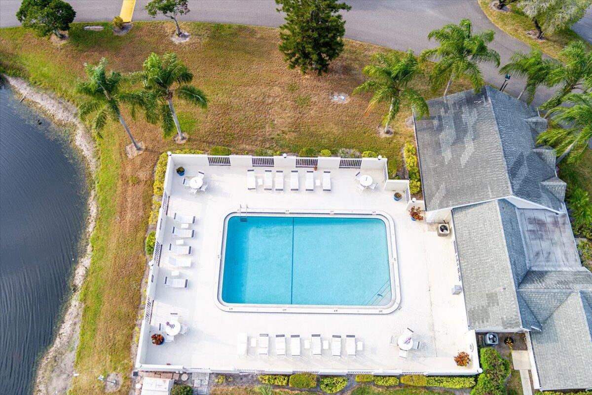 MIDPORT PLACE I, A CONDOMINIUM - Residential