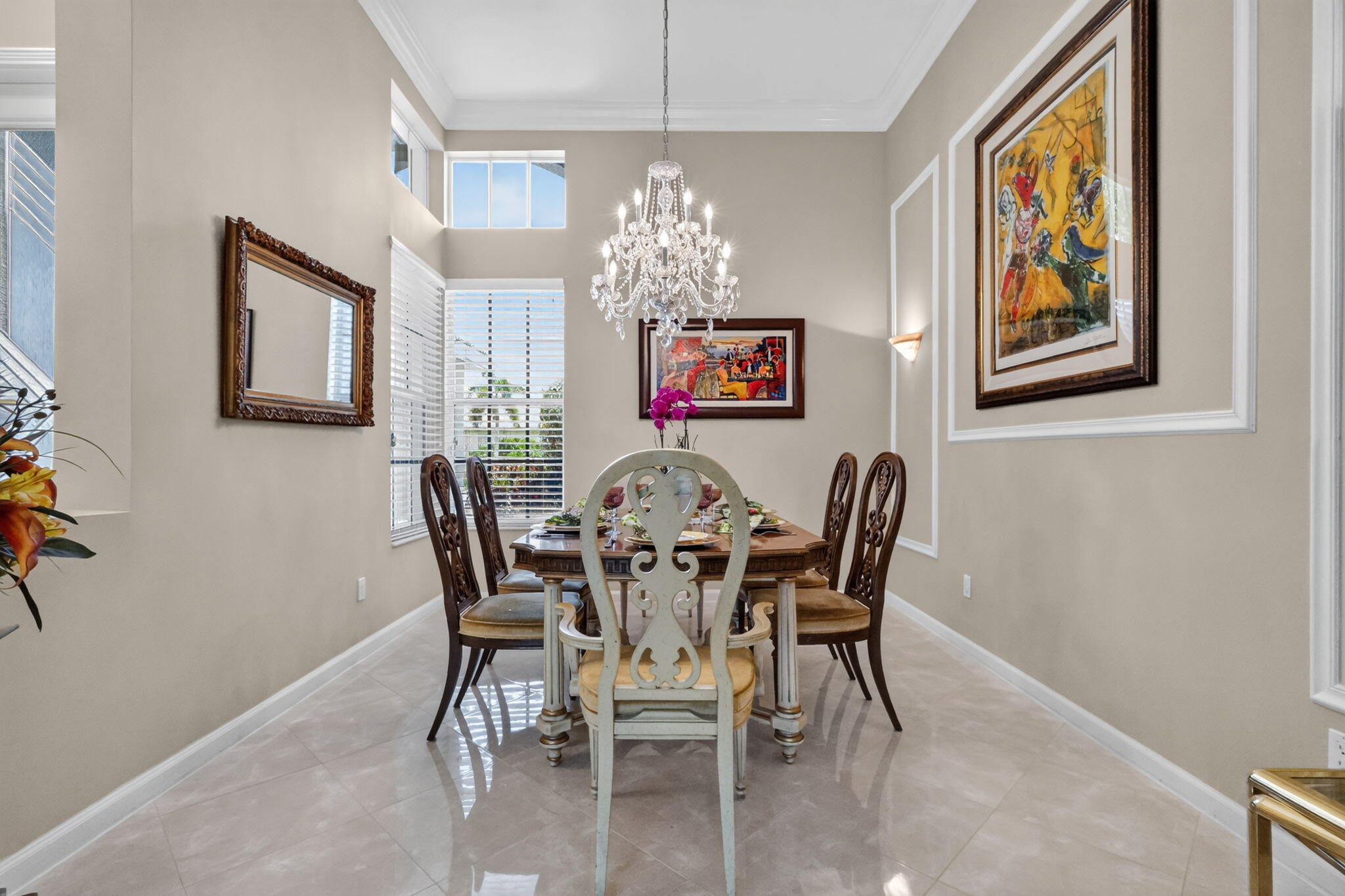 VALENCIA PALMS 2 - Residential