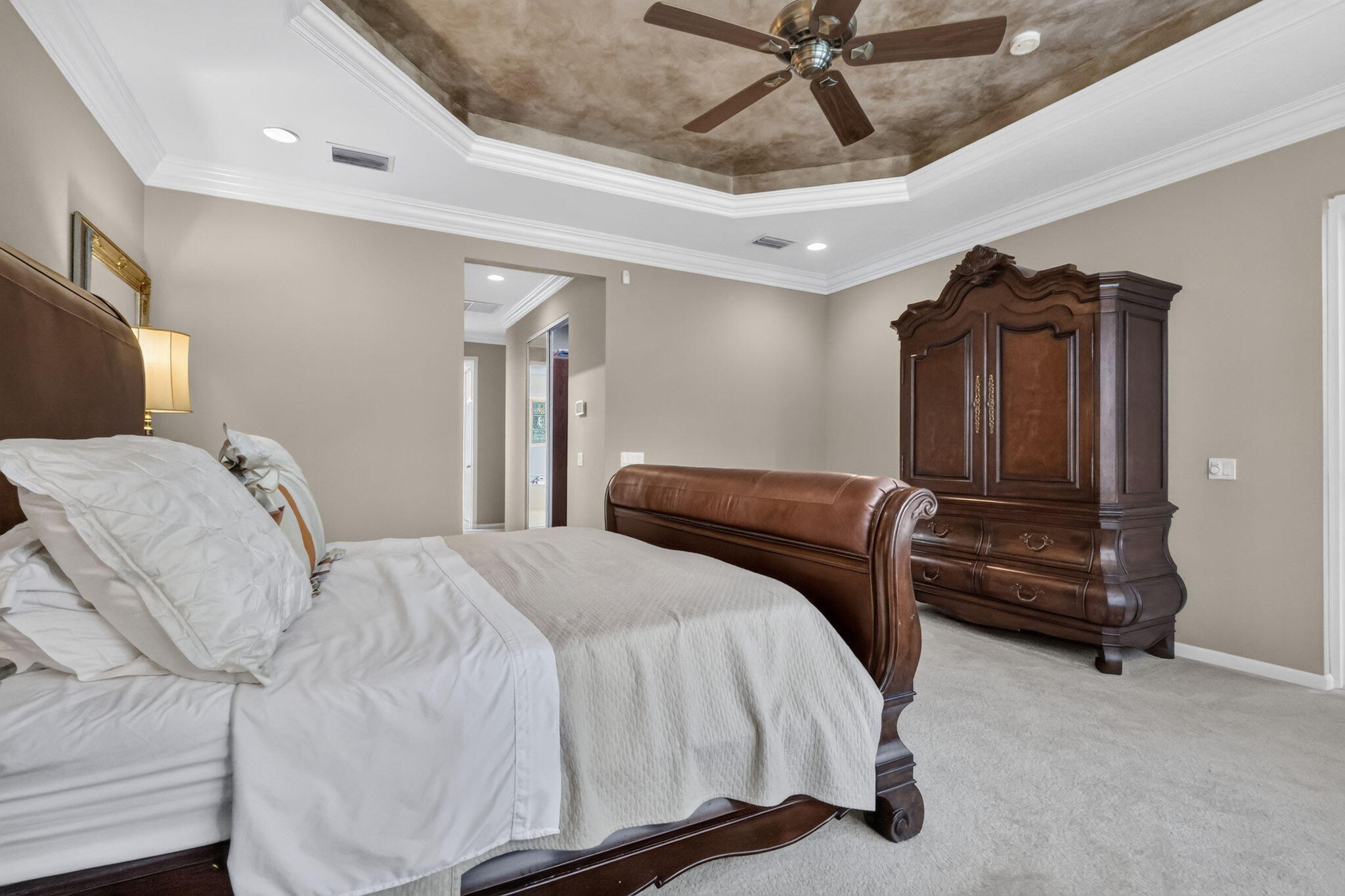 VALENCIA PALMS 2 - Residential