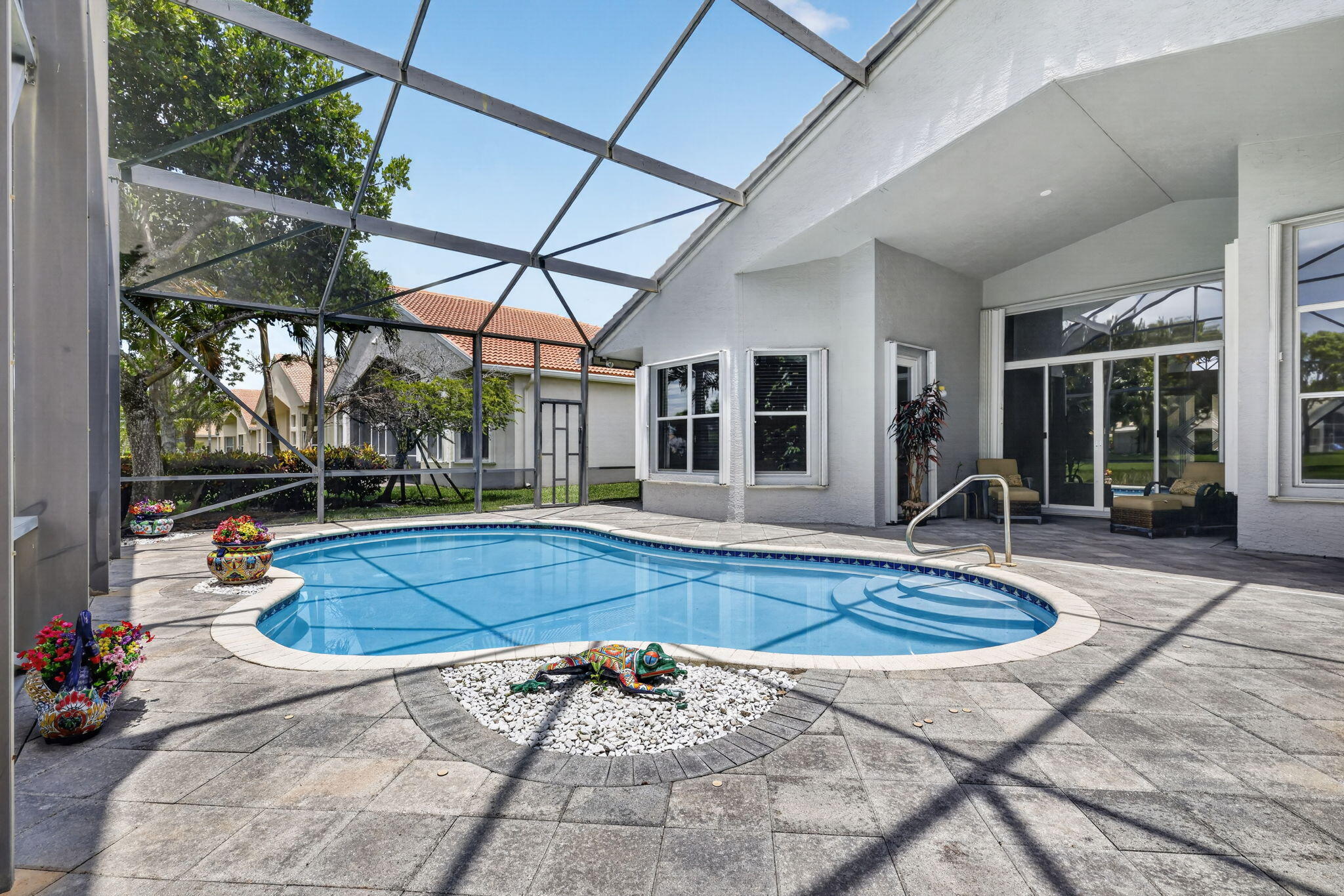 VALENCIA PALMS 2 - Residential