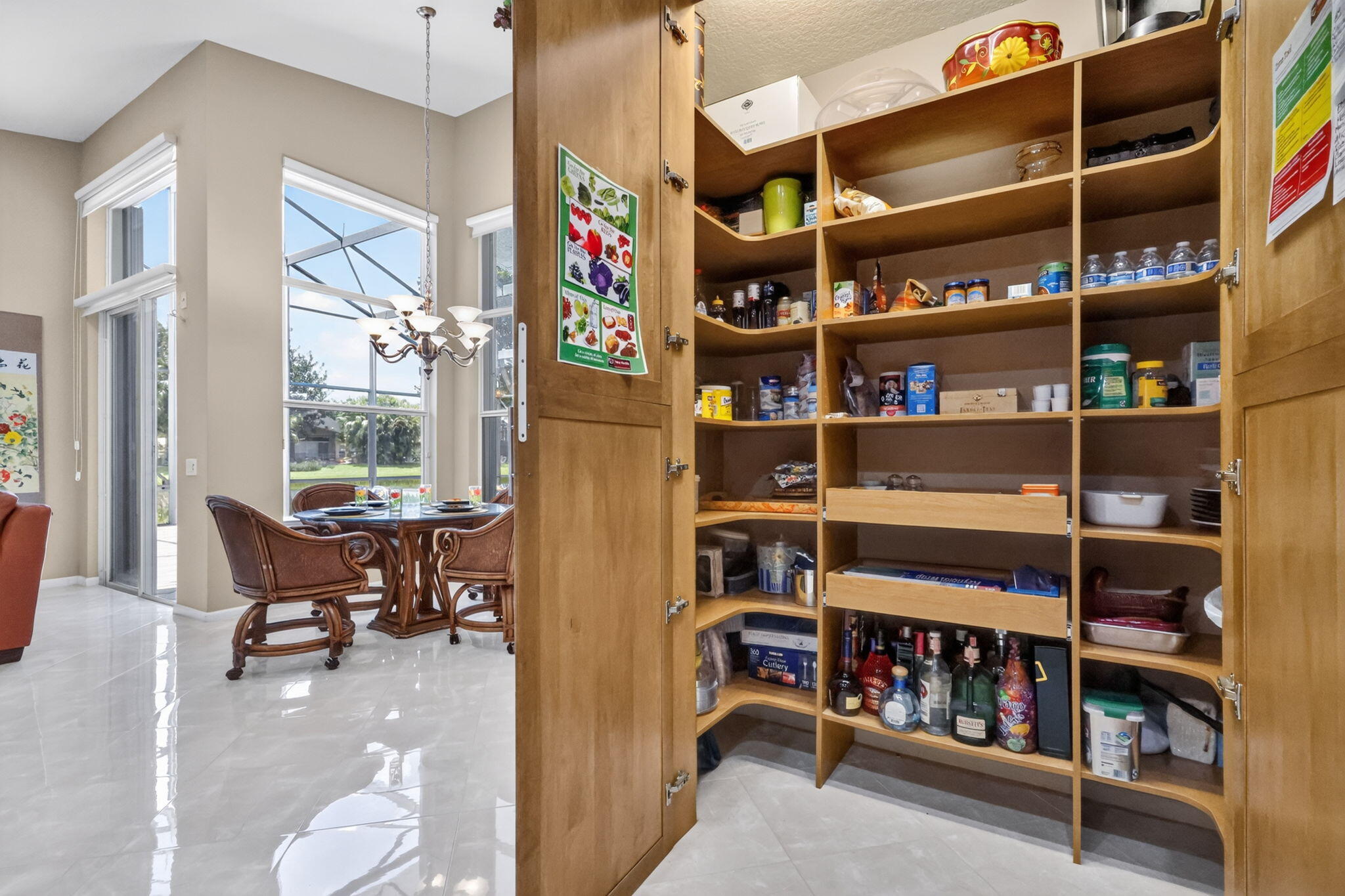 VALENCIA PALMS 2 - Residential