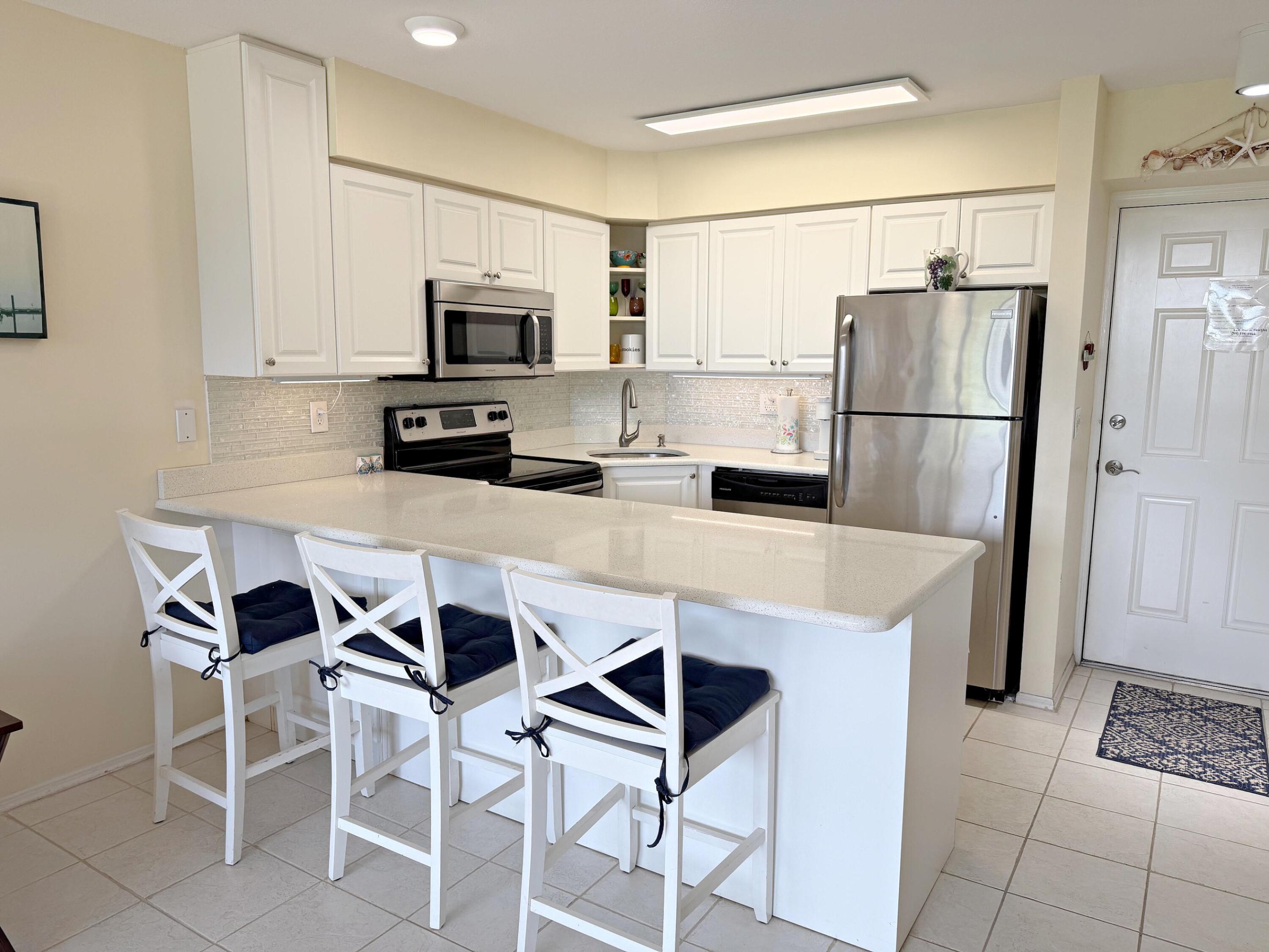 OCEAN VILLAGE - Residential