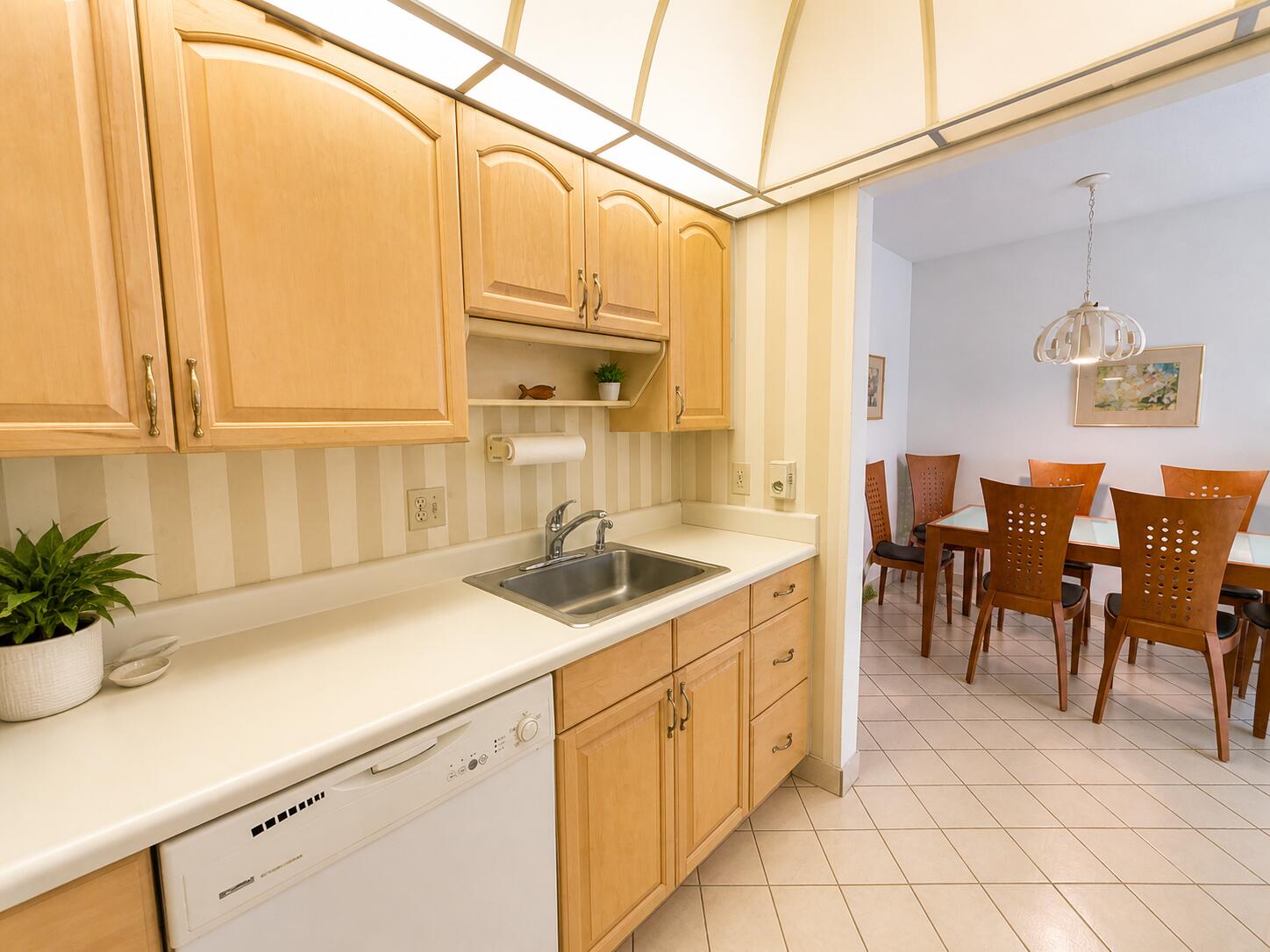 SOUTH PALM BEACH VILLAS CONDO - Residential