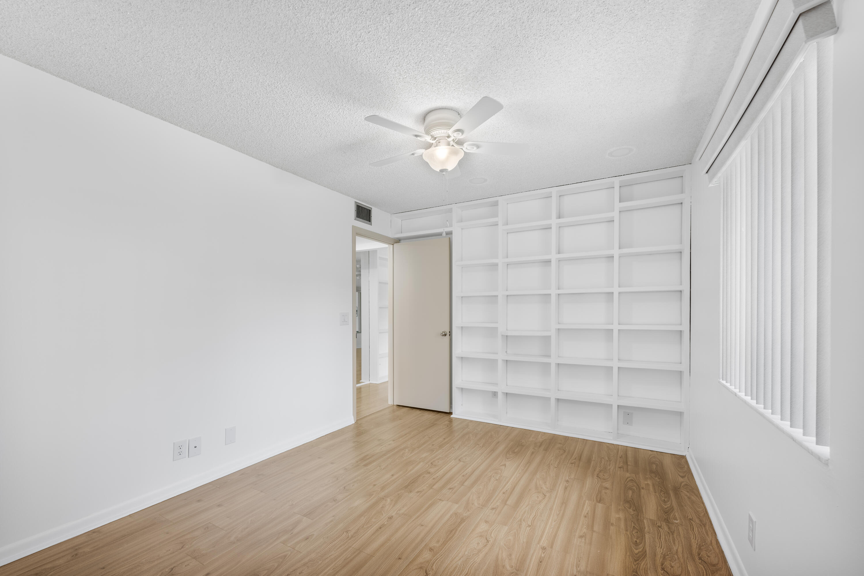 PINE RIDGE III CONDO - Residential