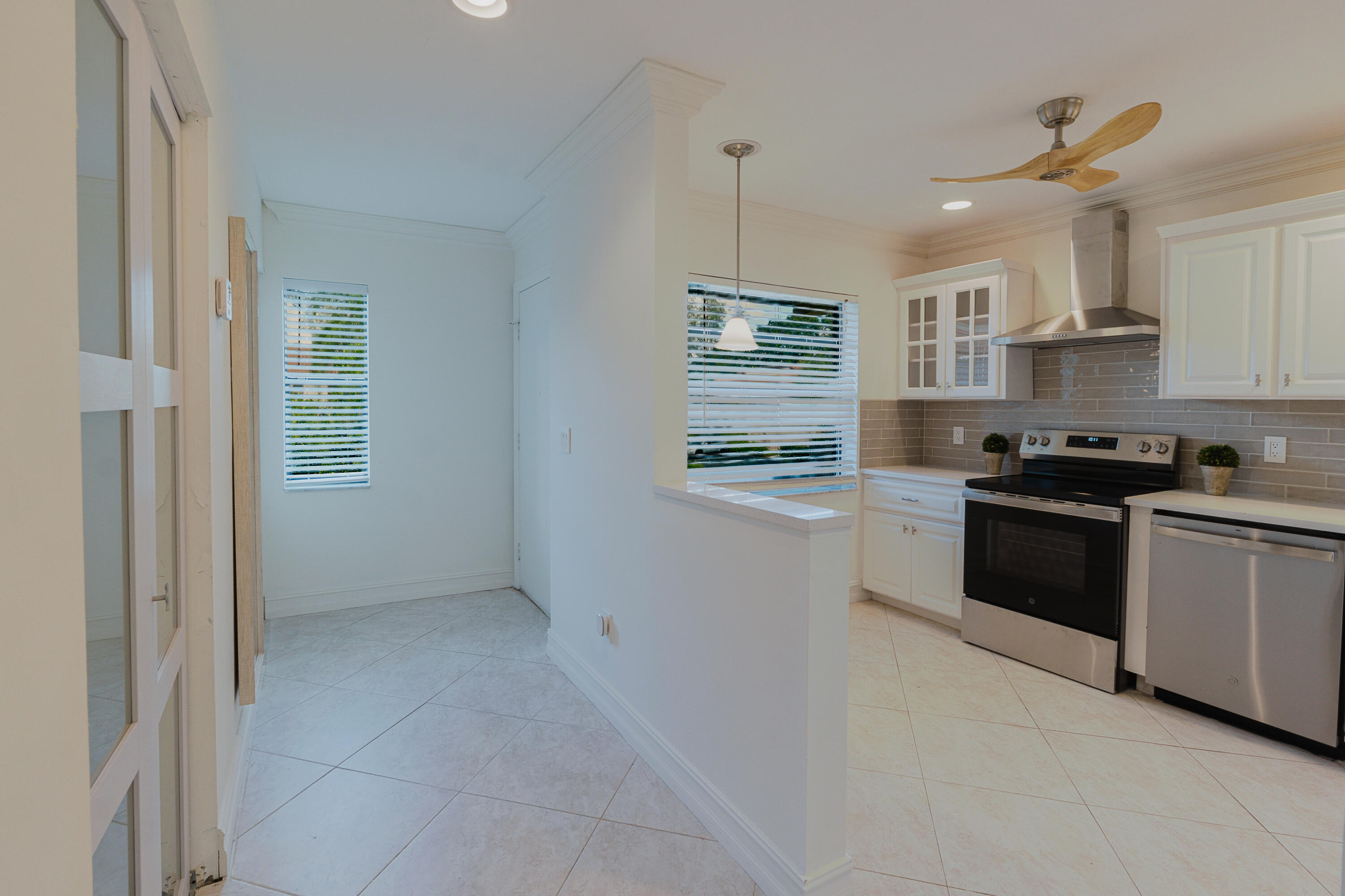 PINES OF BOCA LAGO CONDO - Residential