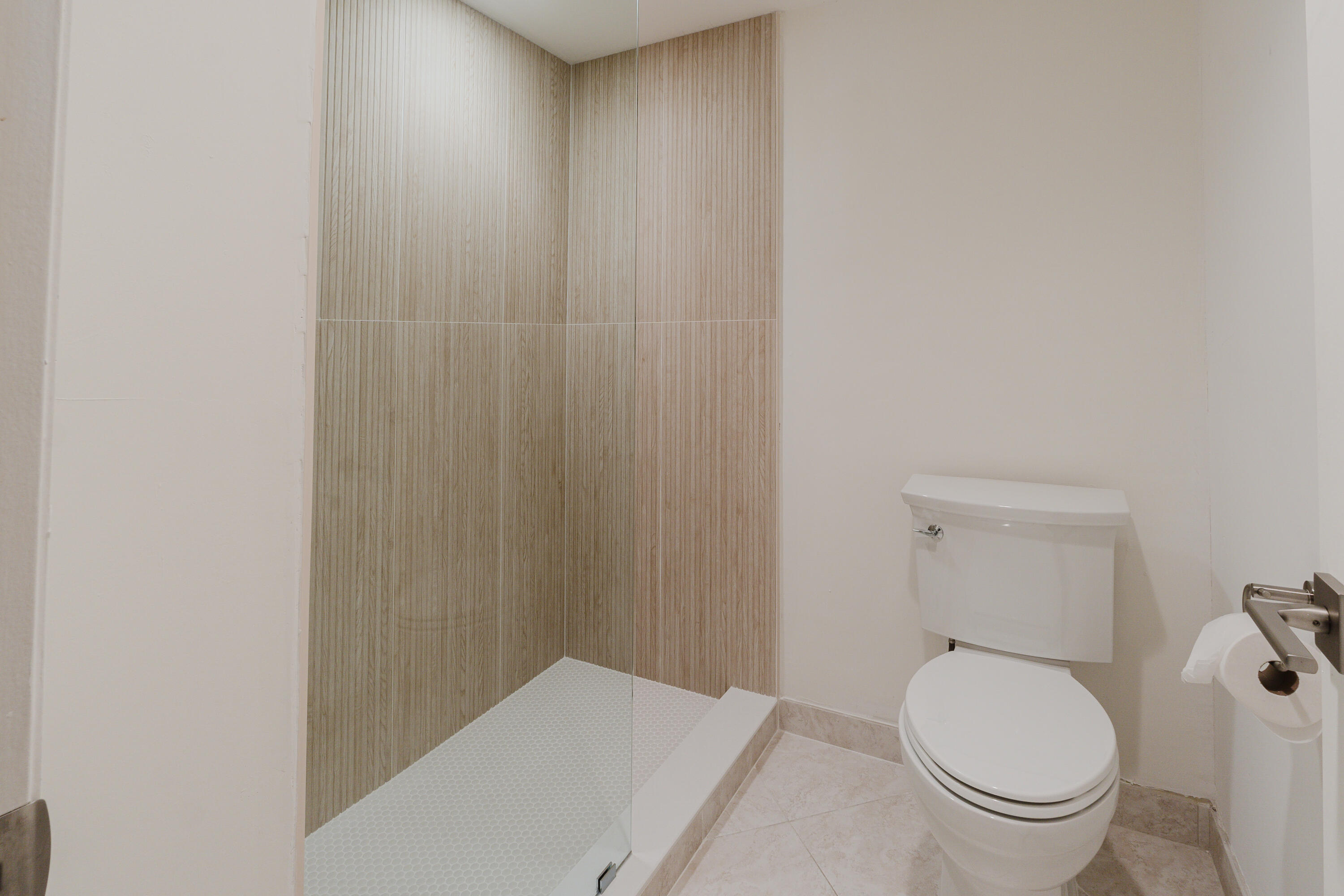 PINES OF BOCA LAGO CONDO - Residential