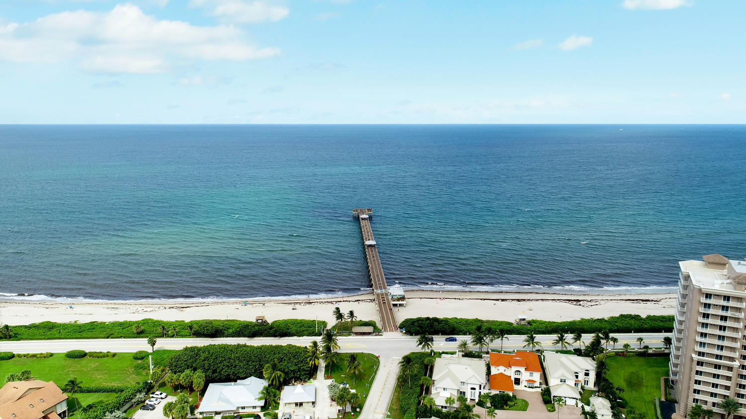 OCEAN BREEZE TOWNHOMES AT JUNO BEACH - Residential Lease