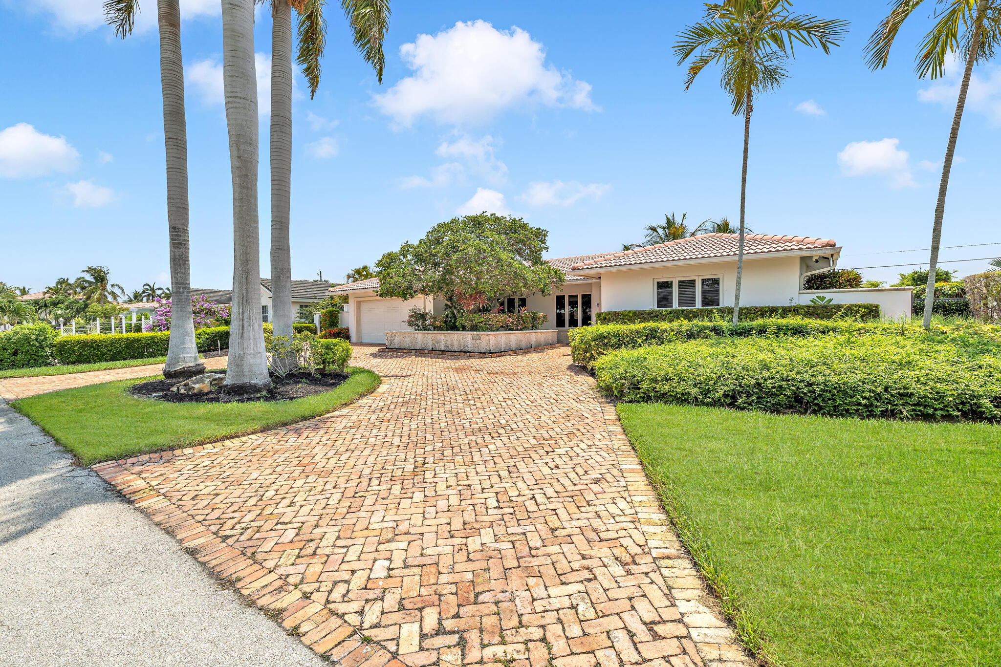 VENETIAN ISLES 3RD SEC - Residential