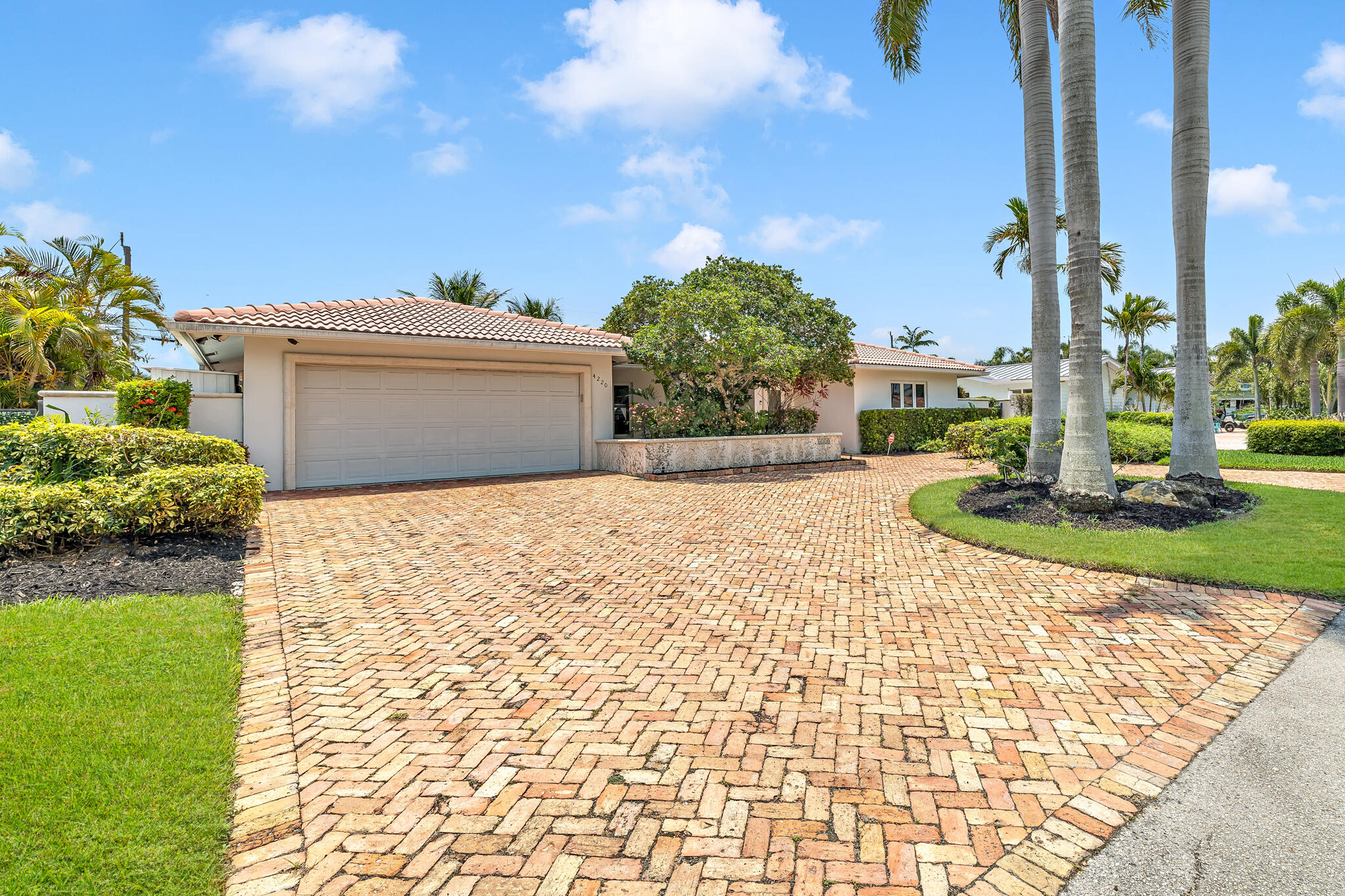 VENETIAN ISLES 3RD SEC - Residential